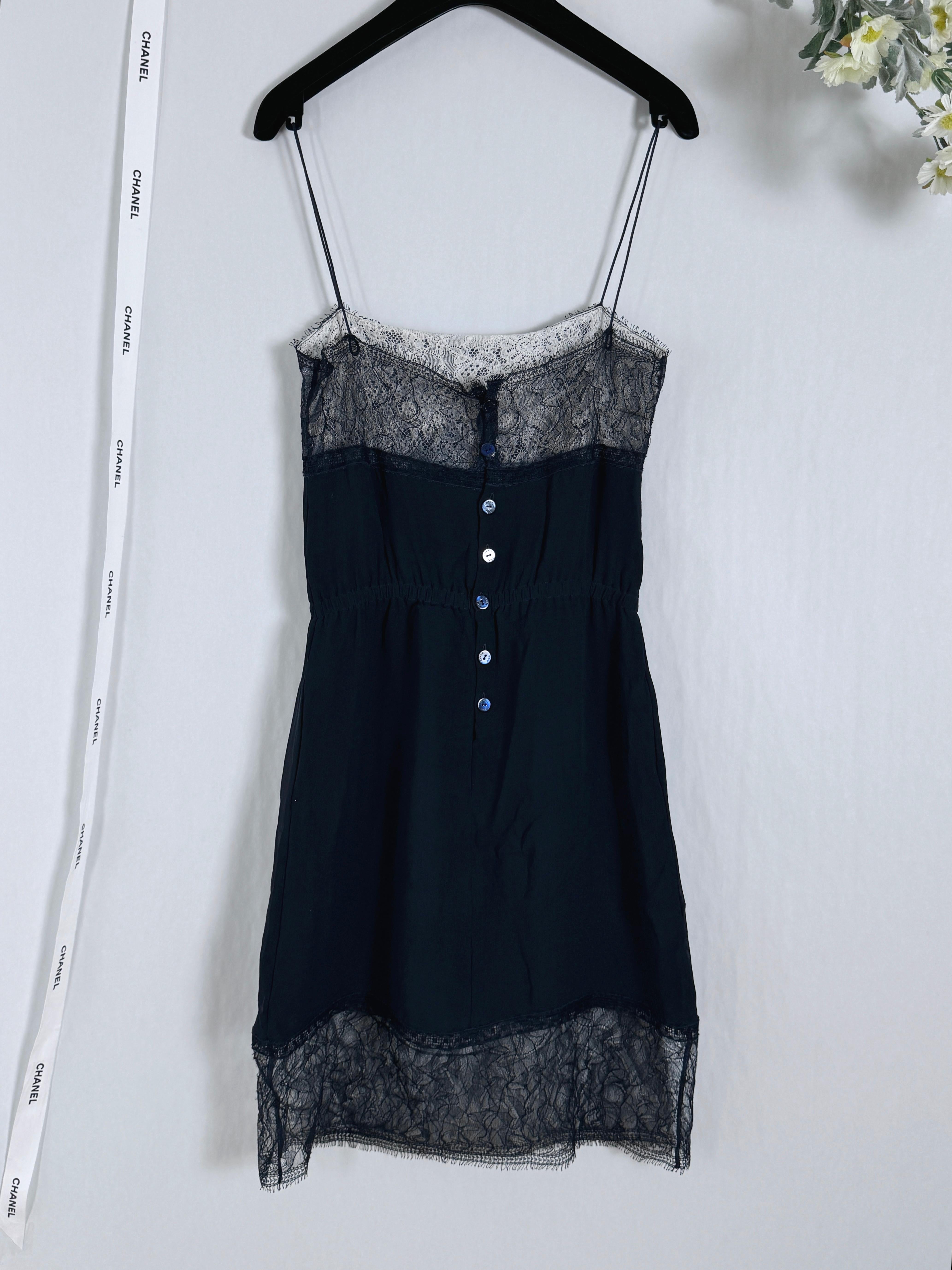 Chanel 4K$ Silk and Lace Runway Dress 9