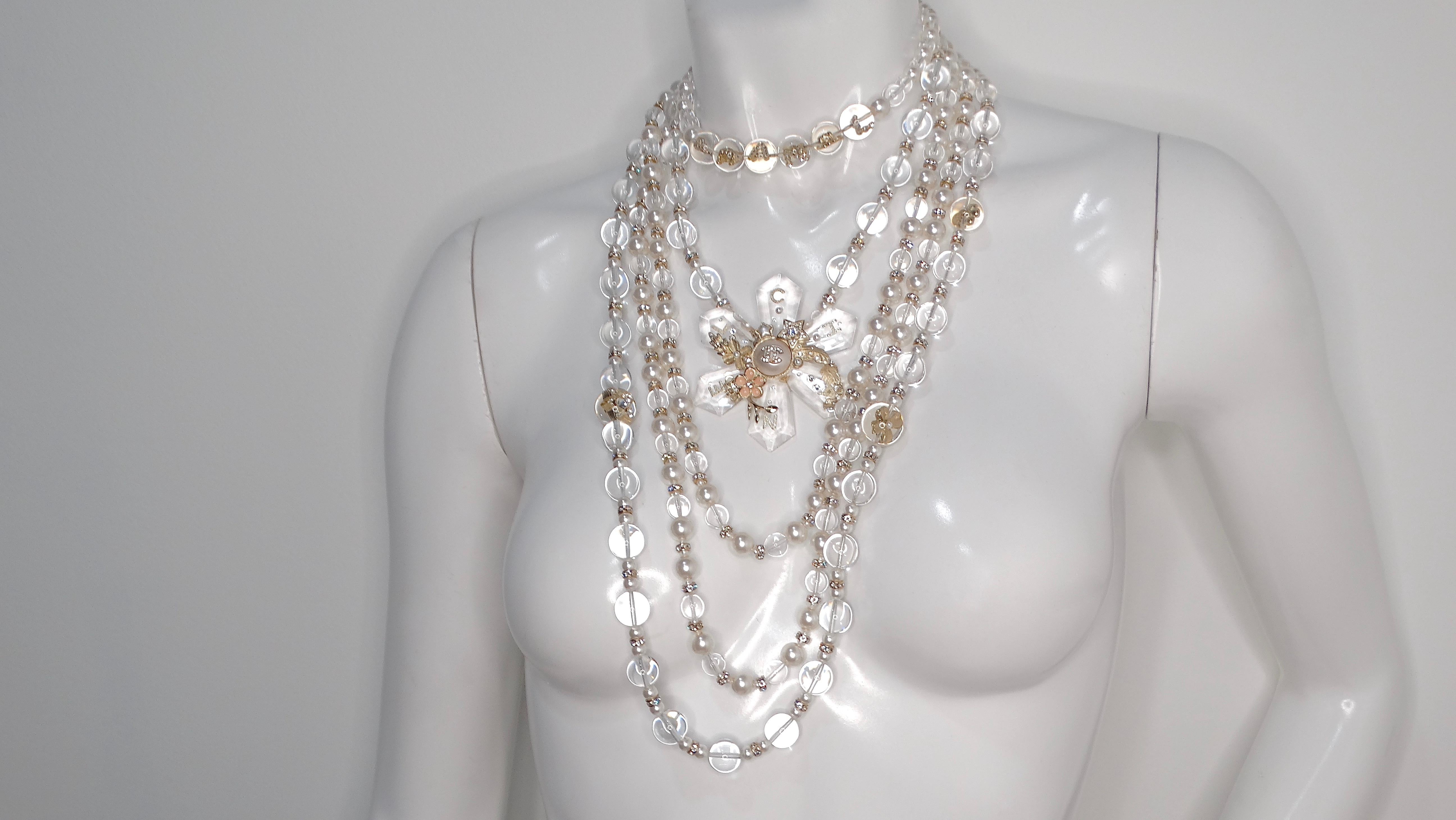Collana Chanel con motivo floreale a 5 strati di perle e perline in vendita 7