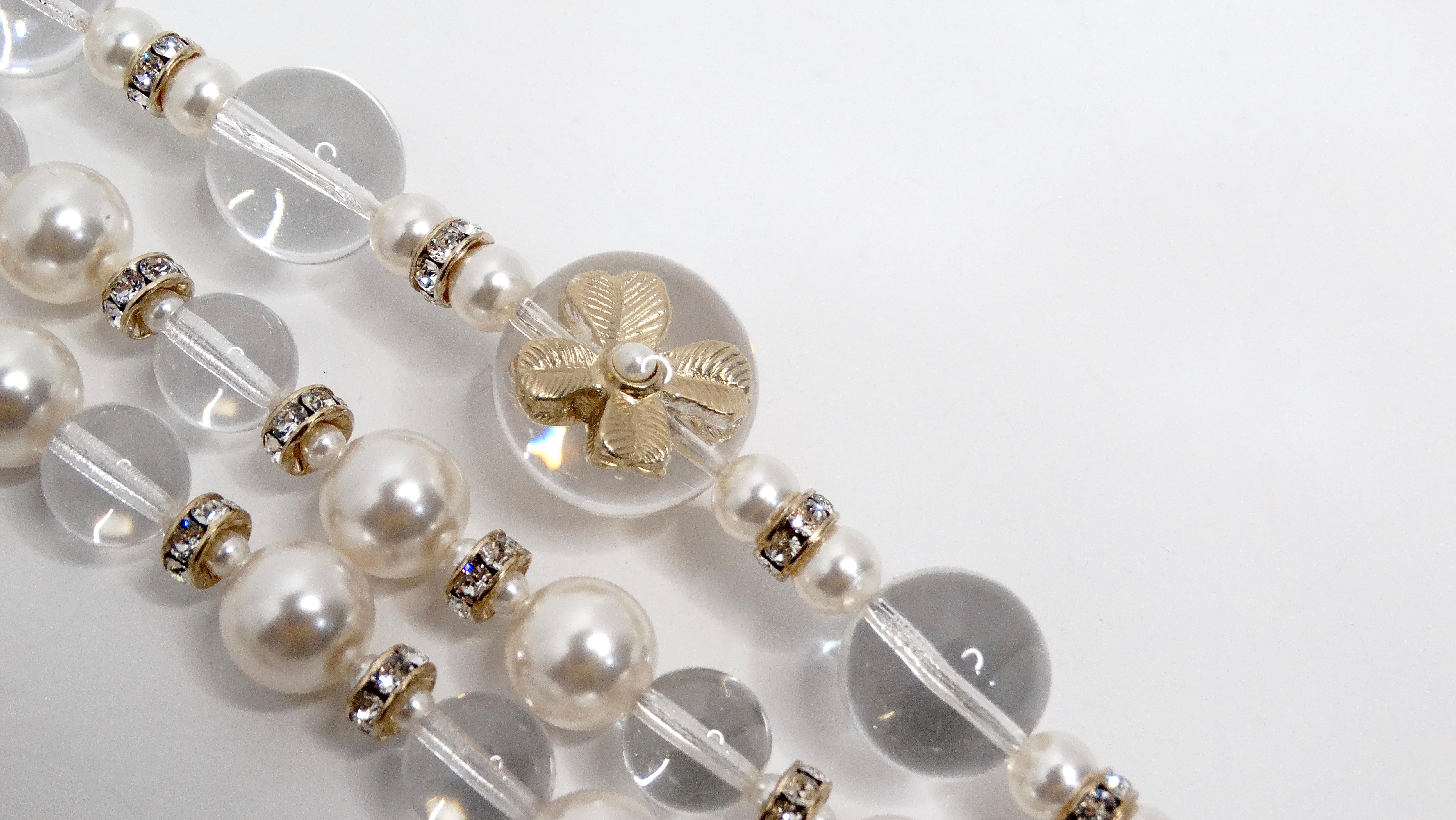 Collana Chanel con motivo floreale a 5 strati di perle e perline in vendita 3
