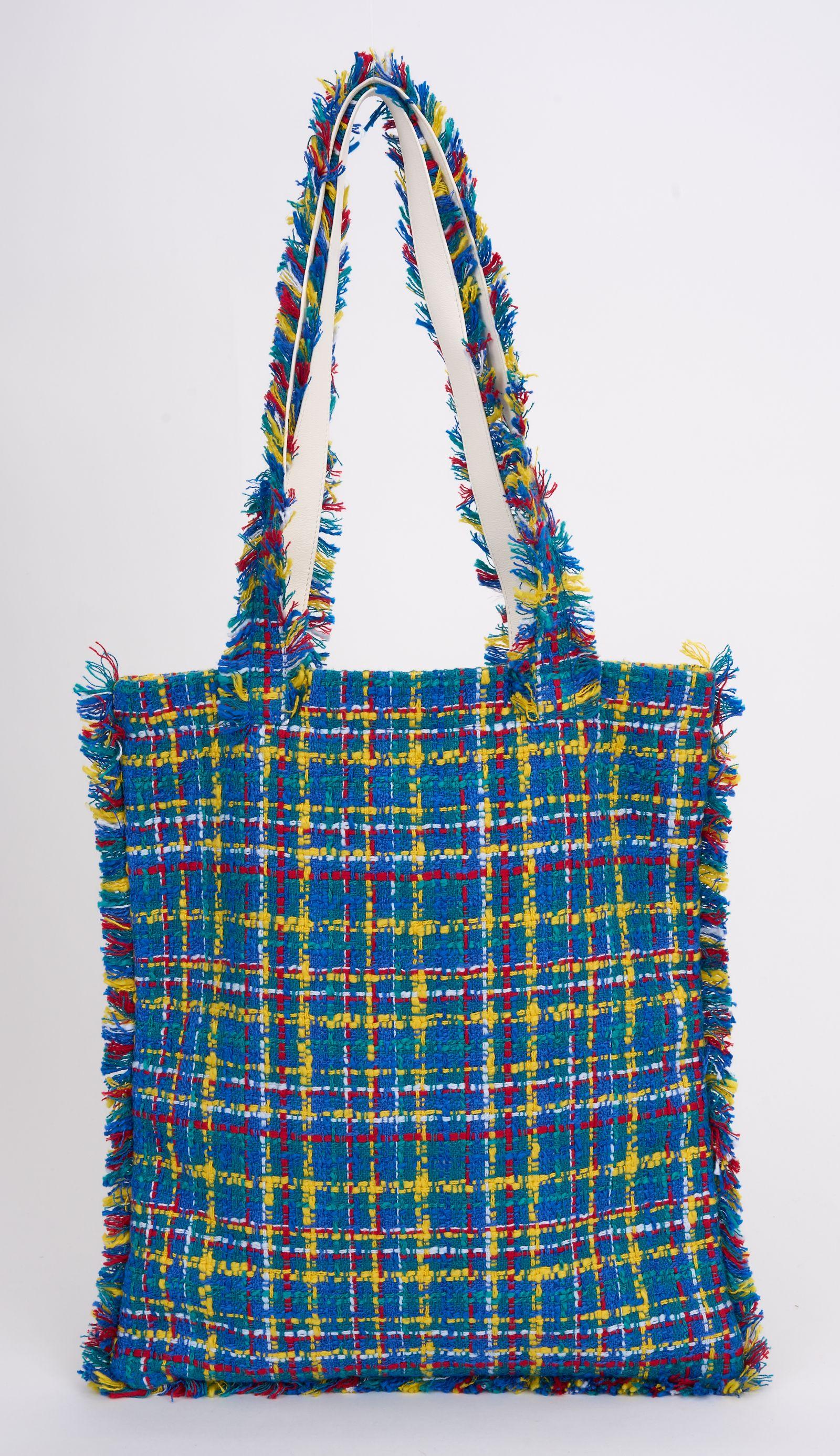 Chanel 5 Multicolor Tweed Tote In Excellent Condition For Sale In West Hollywood, CA