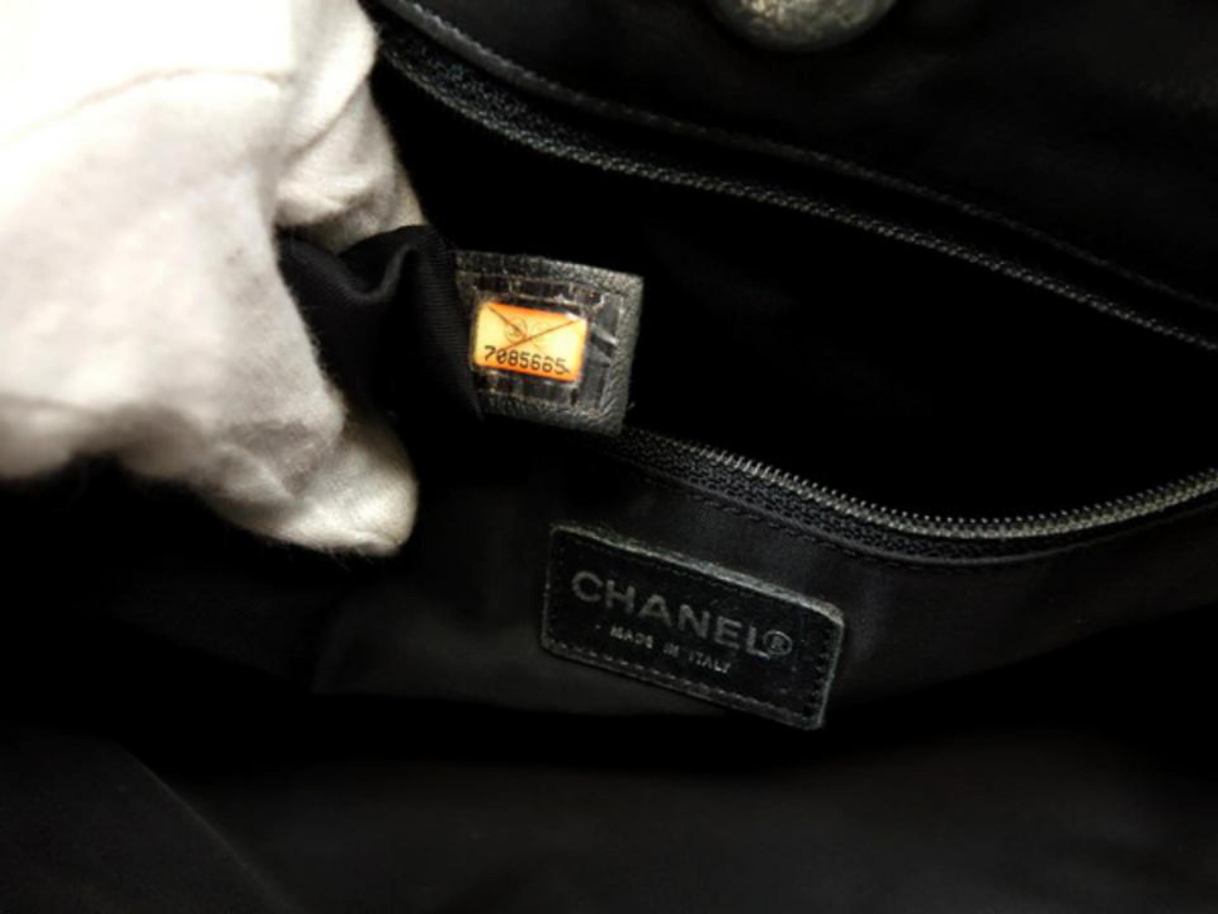 Chanel 5 Star Chain Tote 227481 Black Leather Shoulder Bag In Good Condition For Sale In Forest Hills, NY