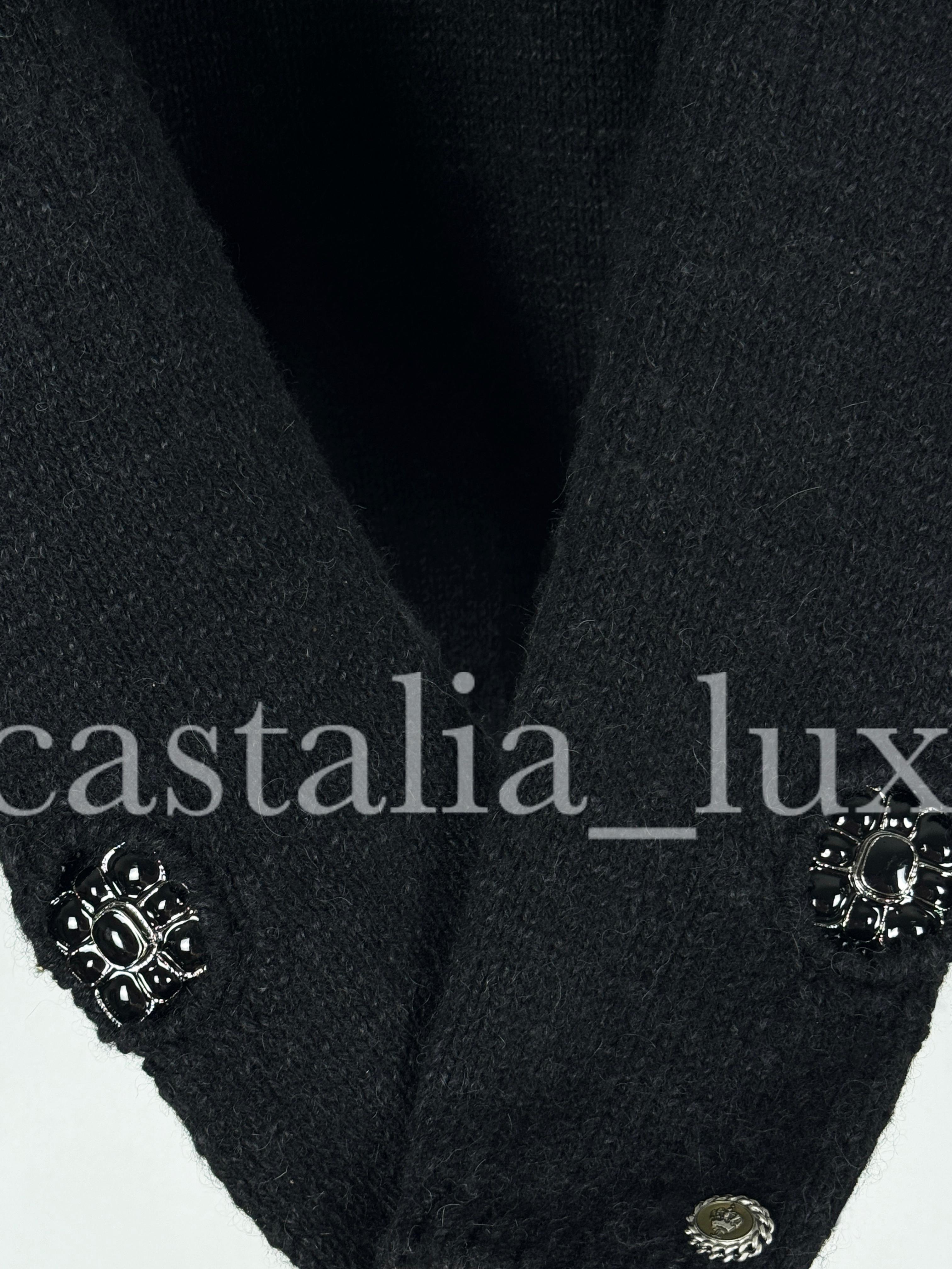 Chanel 5K Jewel Gripoix Detail Cashmere Jumper For Sale 1