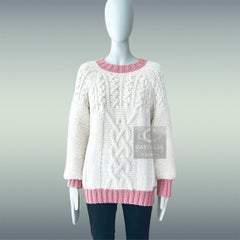 CHANEL 5K$ New Paris / Edinburgh Runway Teddy Jumper 34 FR