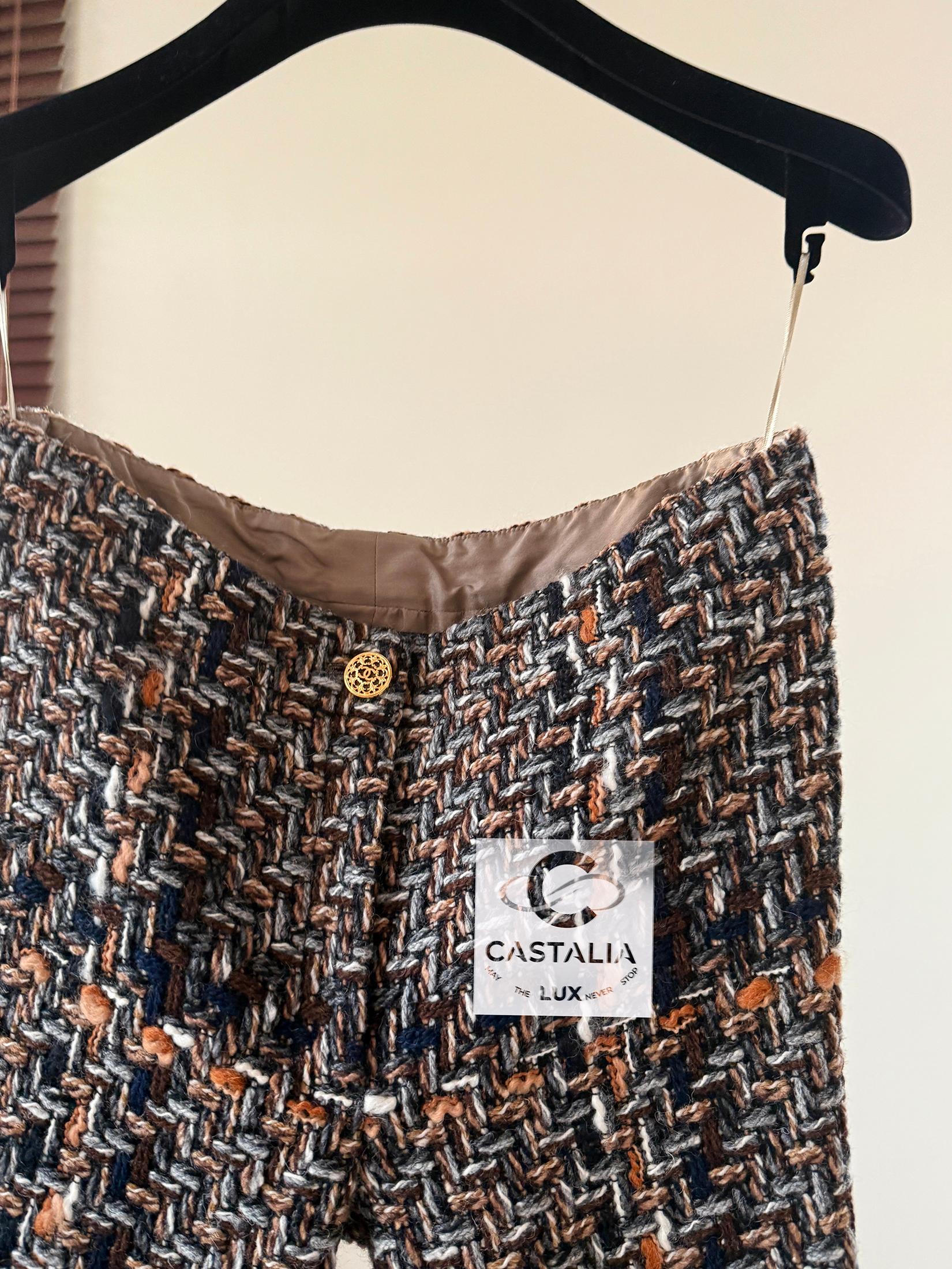 Chanel 5K$ New Paris / Rome Pantaloni iconici in tweed 36 FR in vendita 8