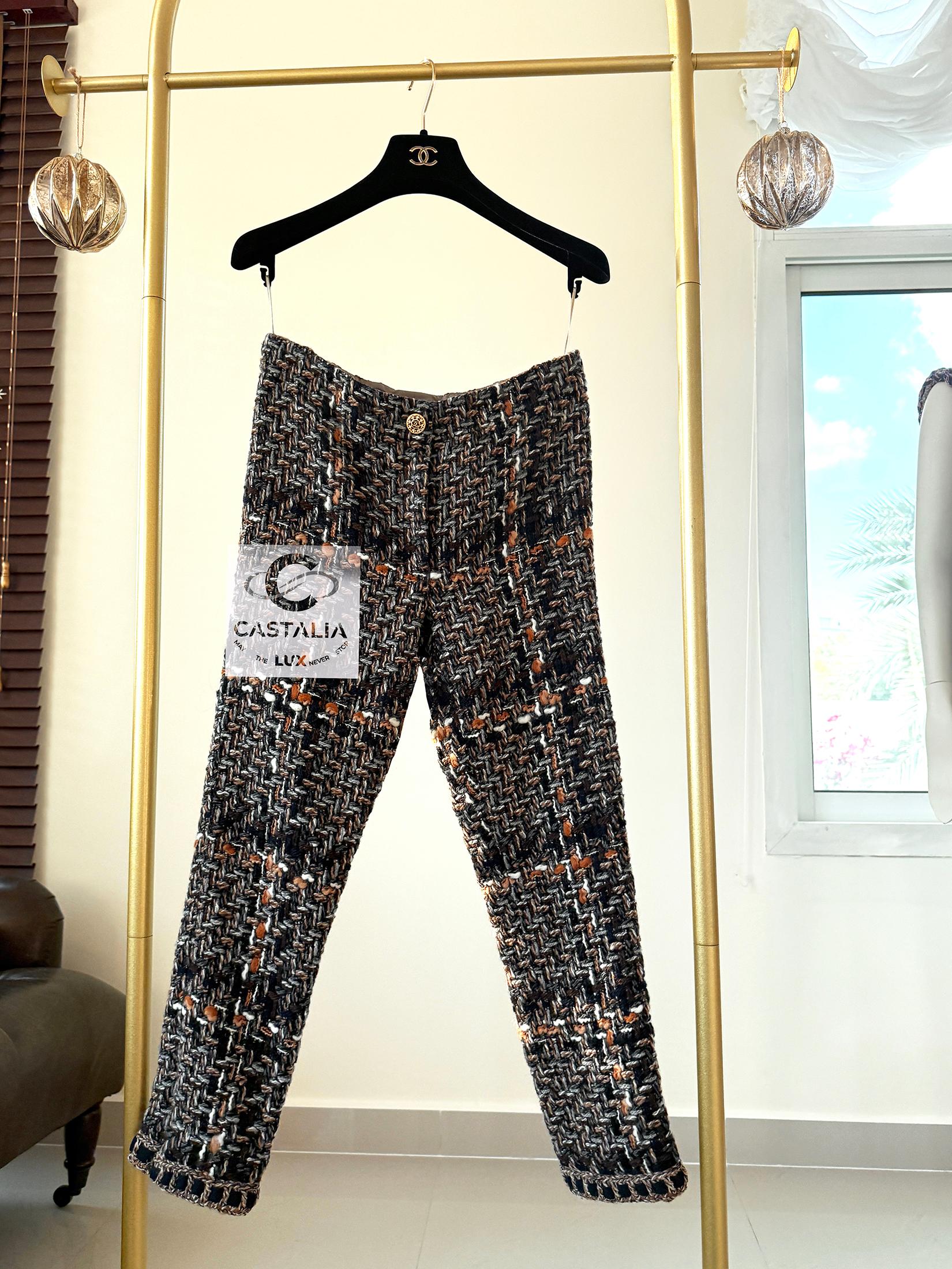 Chanel 5K$ New Paris / Rome Pantaloni iconici in tweed 36 FR in vendita 9