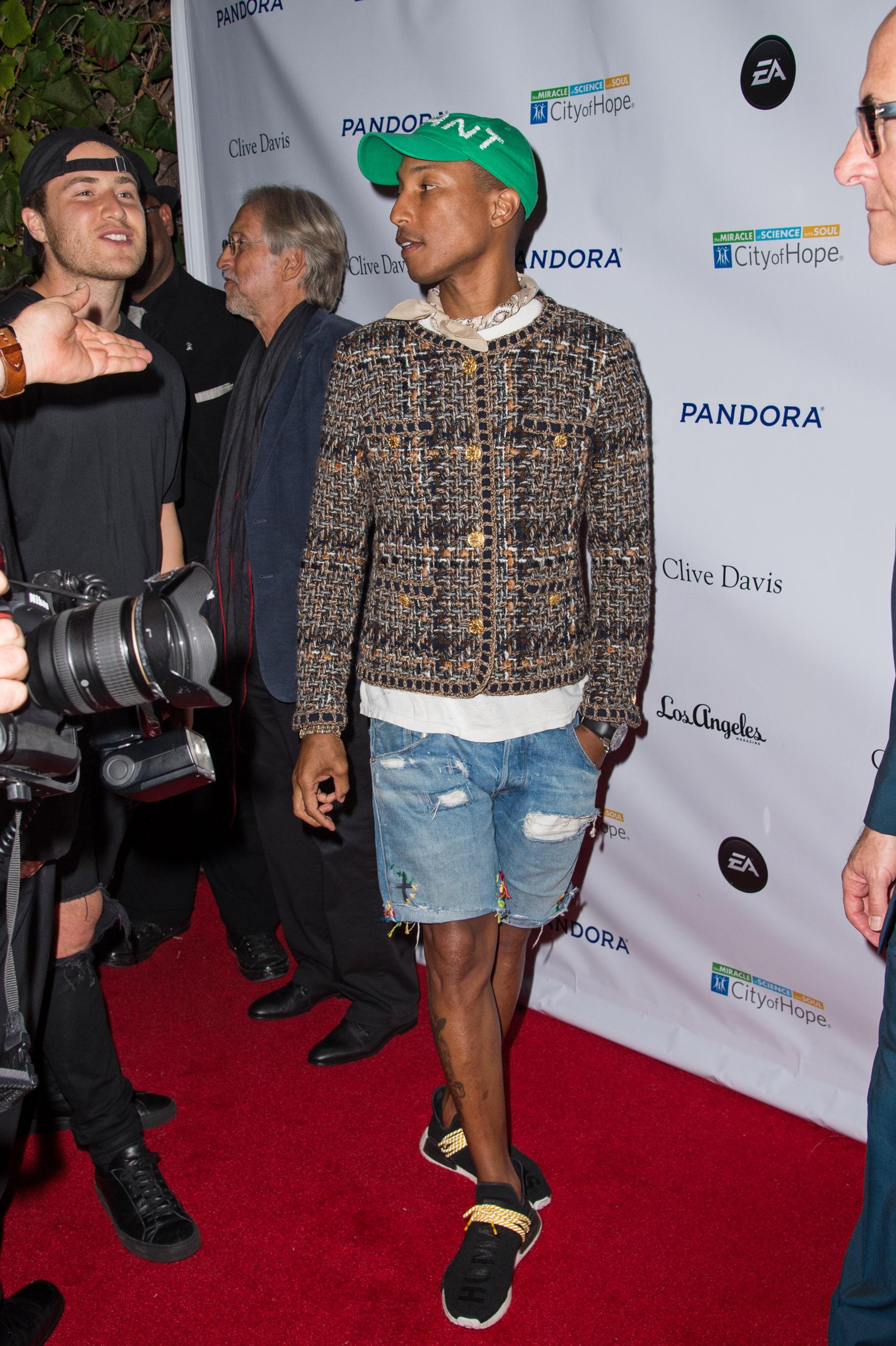 Nero Chanel 5K$ New Paris / Rome Pantaloni iconici in tweed 36 FR in vendita