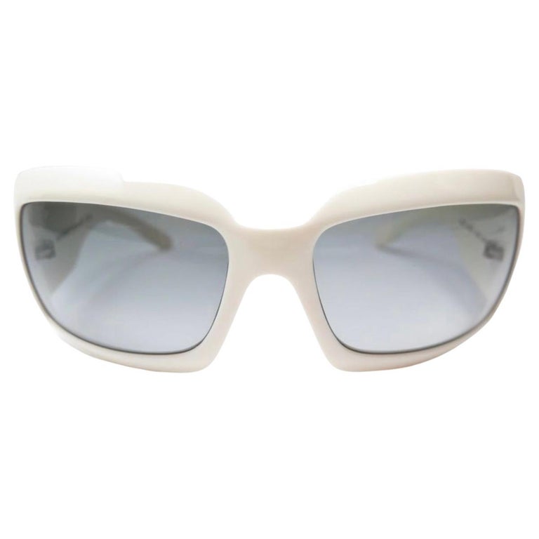 Chanel 6022-Q c 716/11 61 16 120 White Women Sunglasses, Made in Italy CC  logo