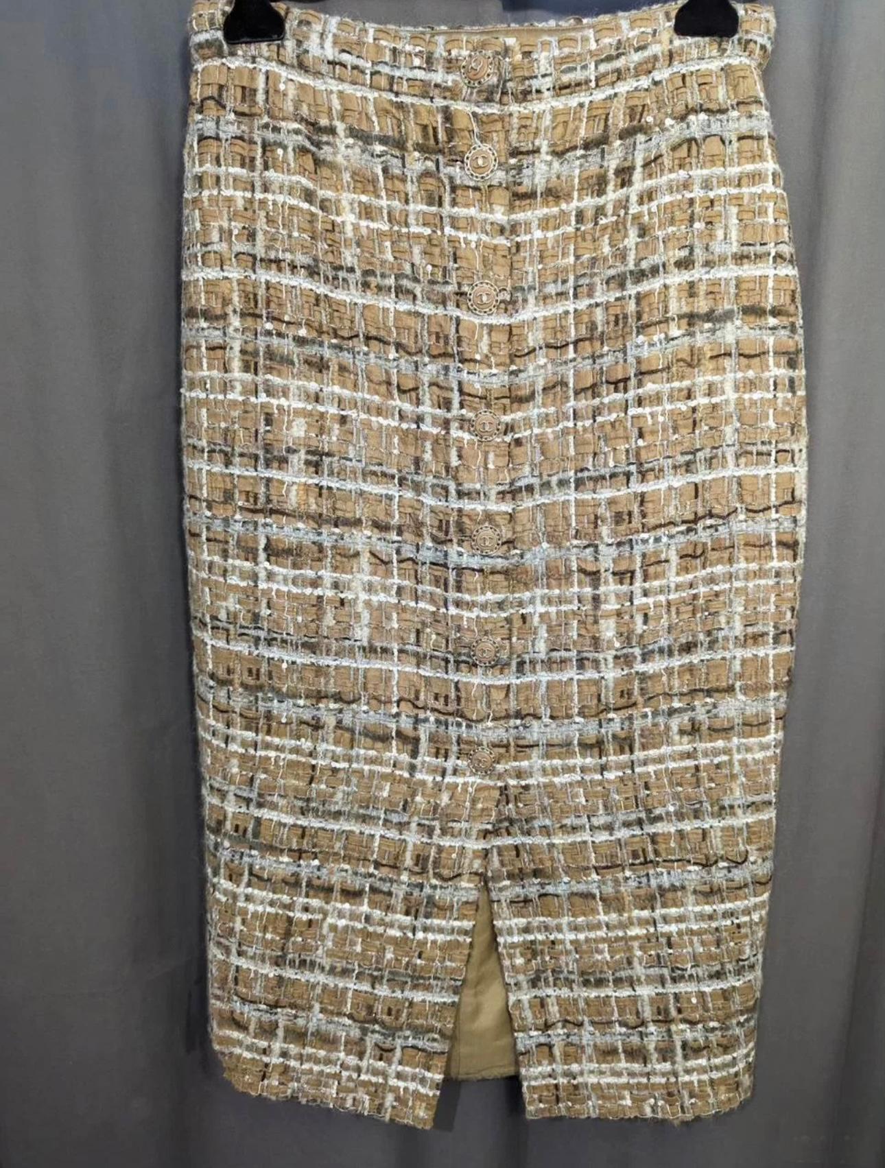Chanel 6K$ Beige Ribbon Tweed Skirt For Sale 2