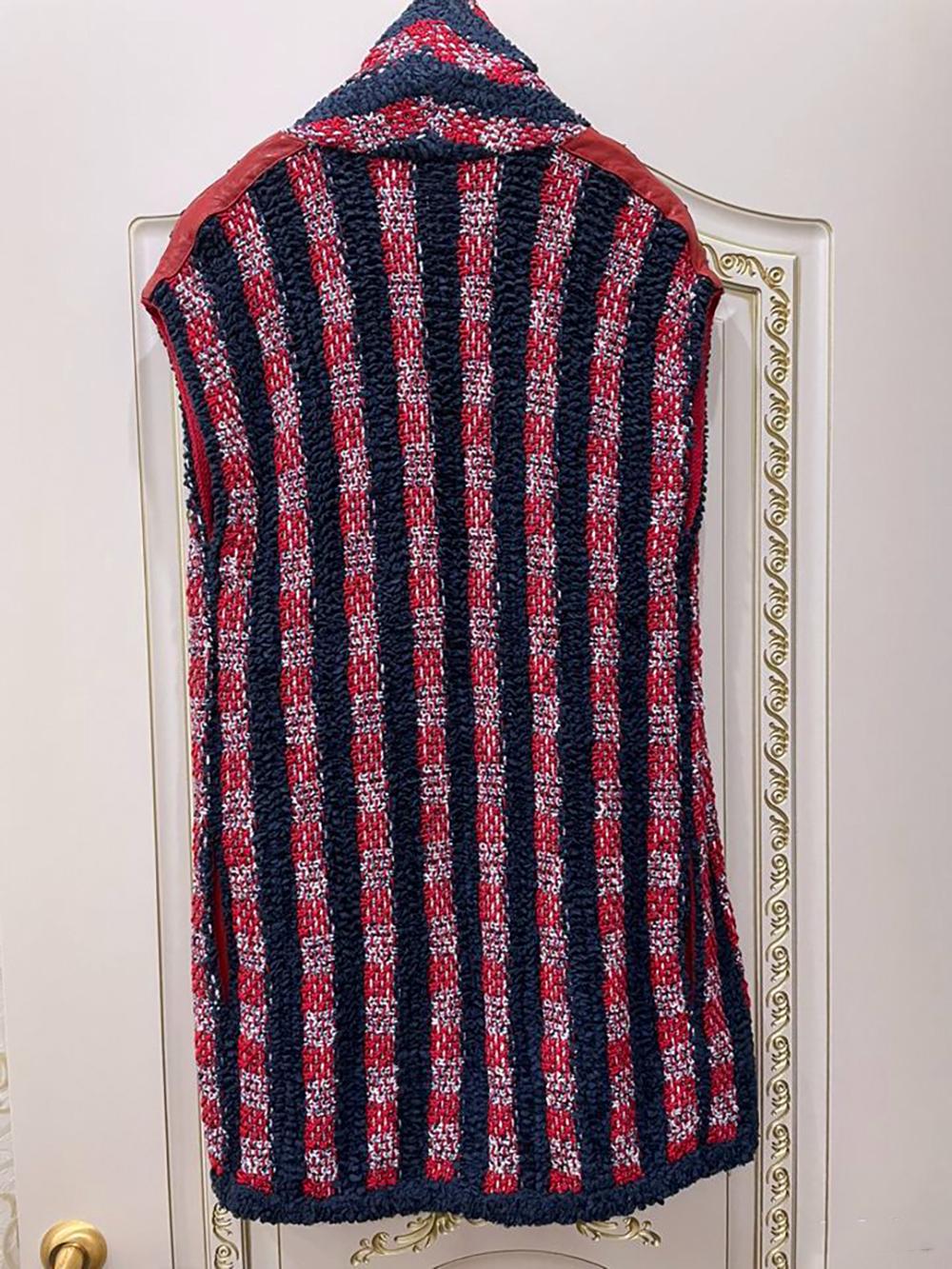 Chanel 6K$ Laufstegweste mit Jewel-Knöpfen für die französische Riviera im Angebot 4