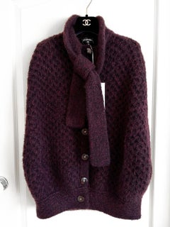 Chanel 6K$ New Cashmere and Silk Cape Jacket