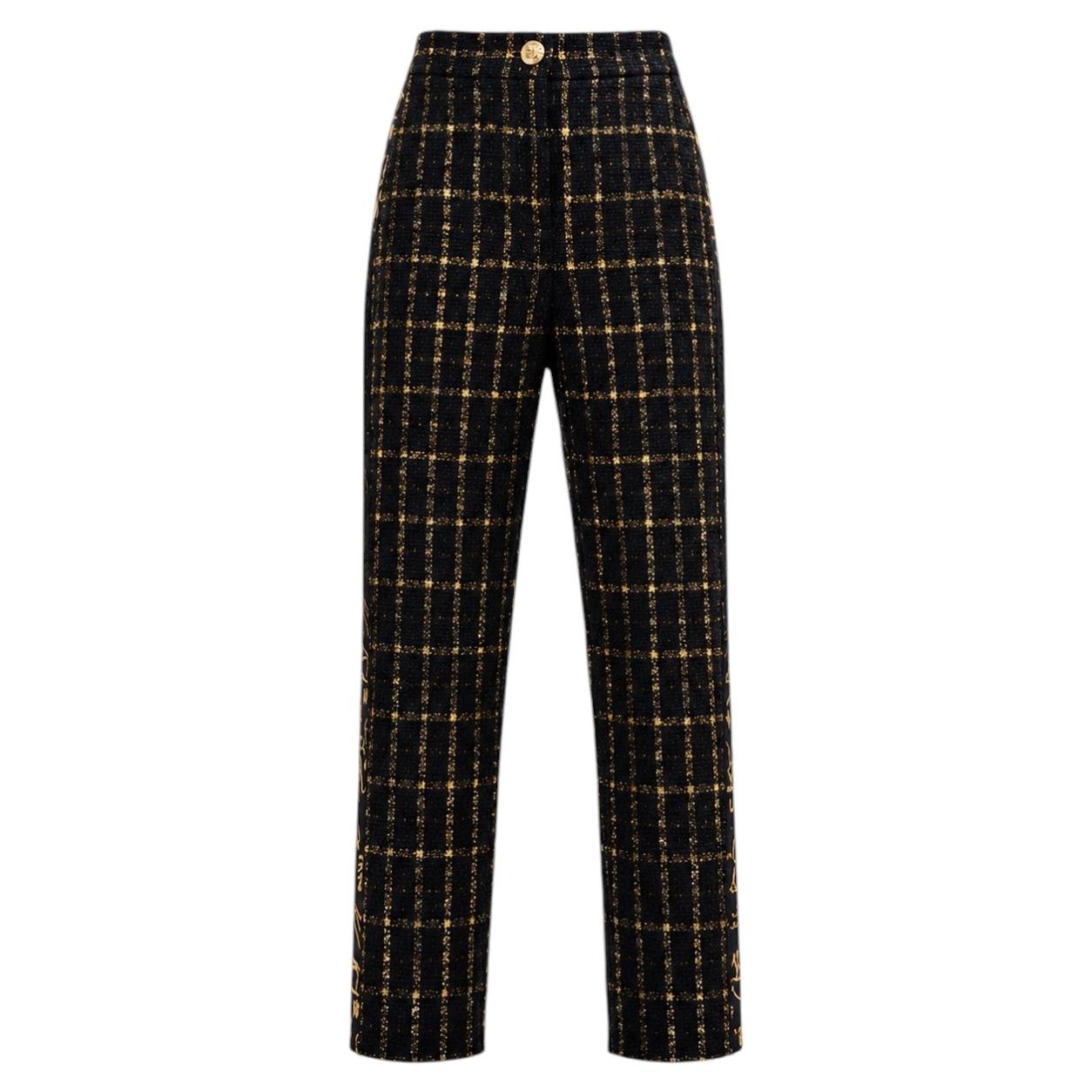 CHANEL 6K$ Paris / EGYPT New CC Logo Graffiti Black Tweed Trousers 36 FR For Sale