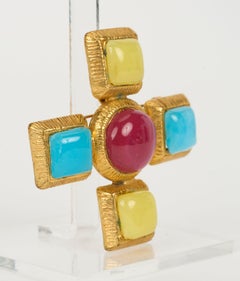 Chanel 70s Gripoix Cross Pin/Pendant