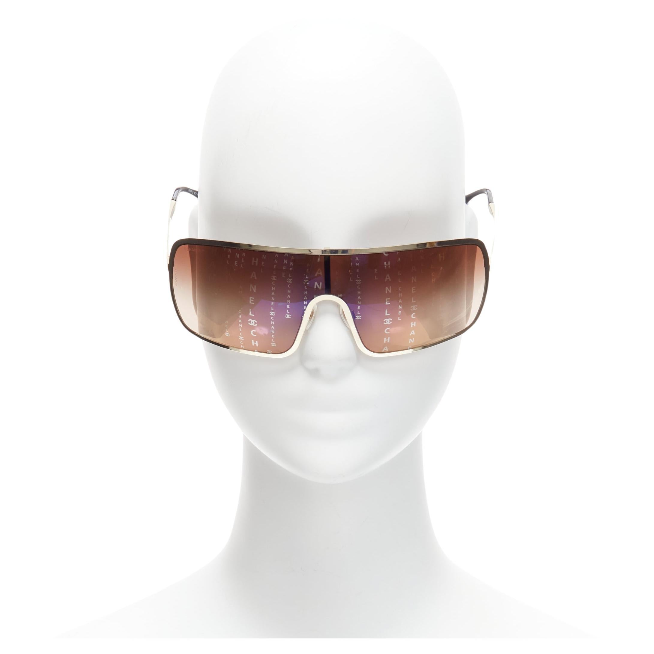 CHANEL 71213 iridescent logo monogram shield lens sunglasses Kylie Jenner For Sale
