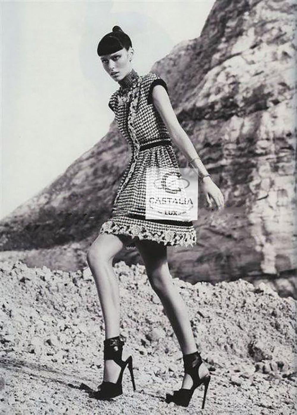 Chanel 7K$ Floral Embellished Runway Tweed Dress 42 FR For Sale 1