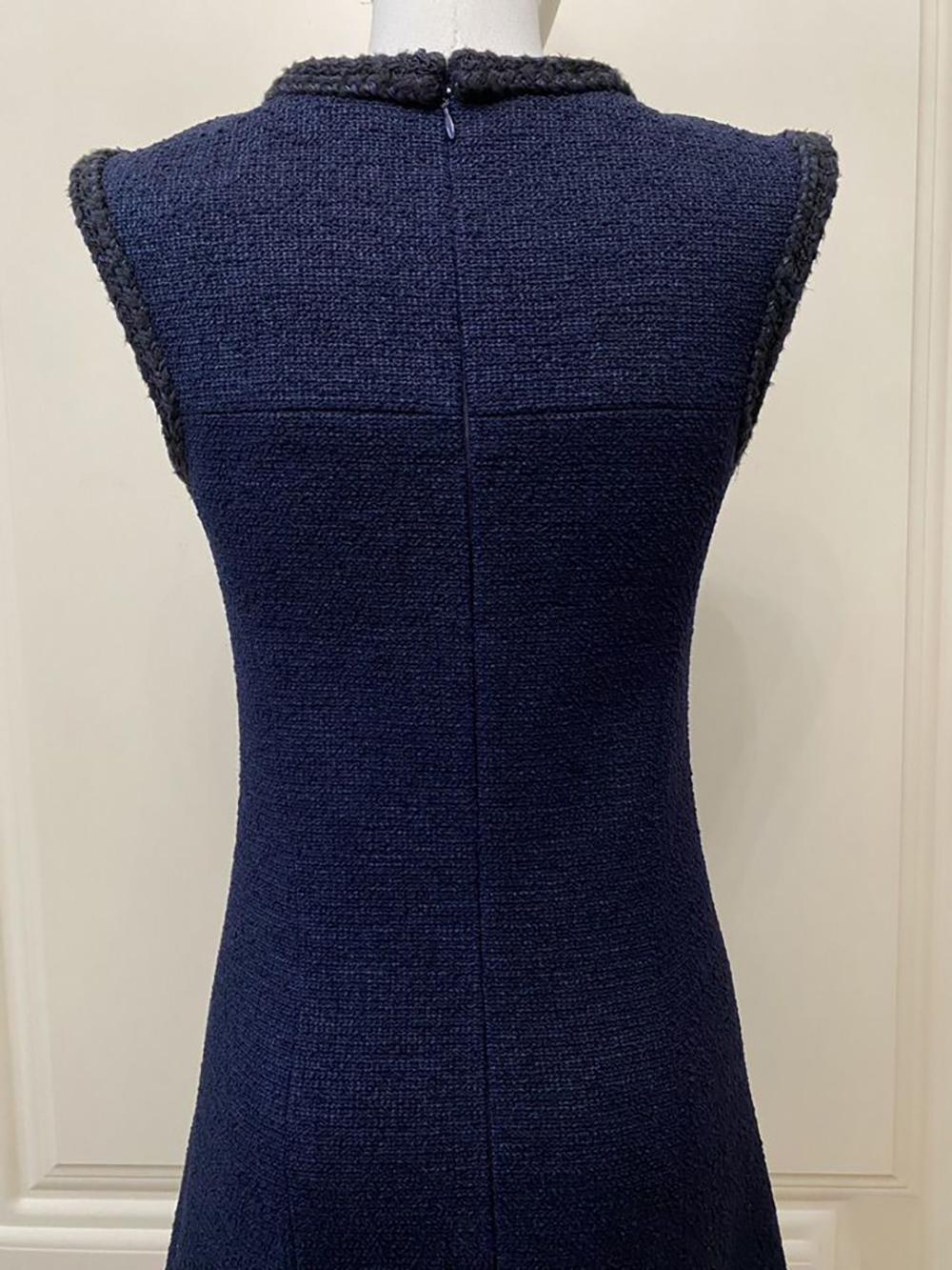 Chanel 7K$ Globalization Timeless Navy Tweed Dress 34 FR in vendita 3