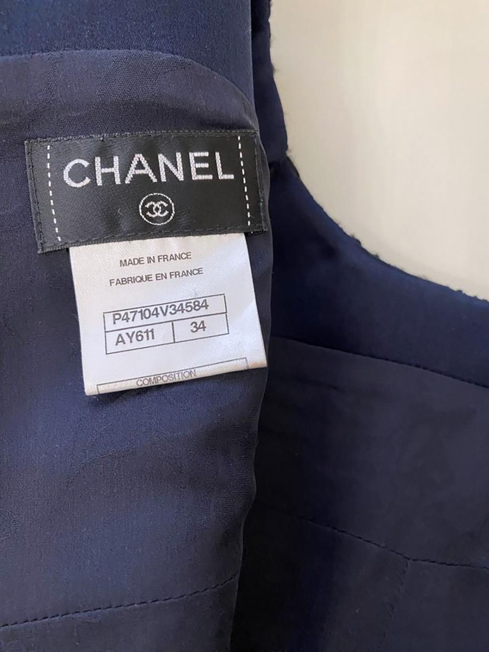 Chanel 7K$ Globalization Timeless Navy Tweed Dress 34 FR in vendita 4
