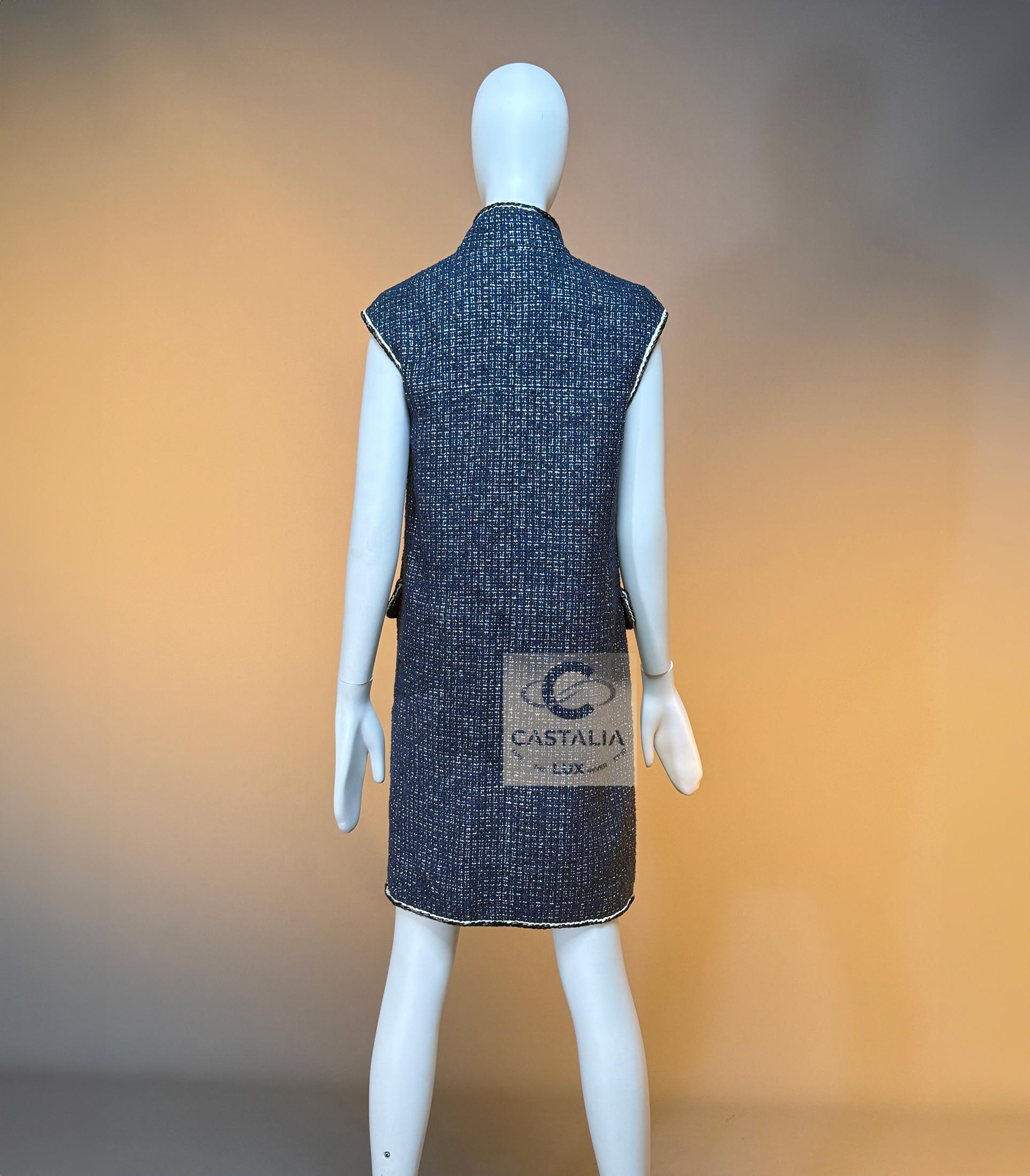Chanel 7K$ Giacca in tweed illuminata Gilet 34 FR in vendita 9