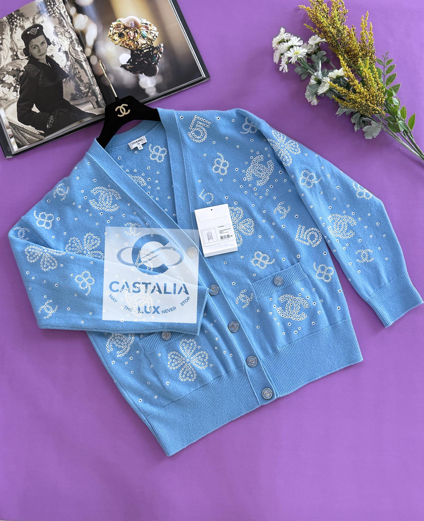Chanel 7K$ New 2024 Spring Embroidered Cashmere Cardigan 40 FR In New Condition In Dubai, AE