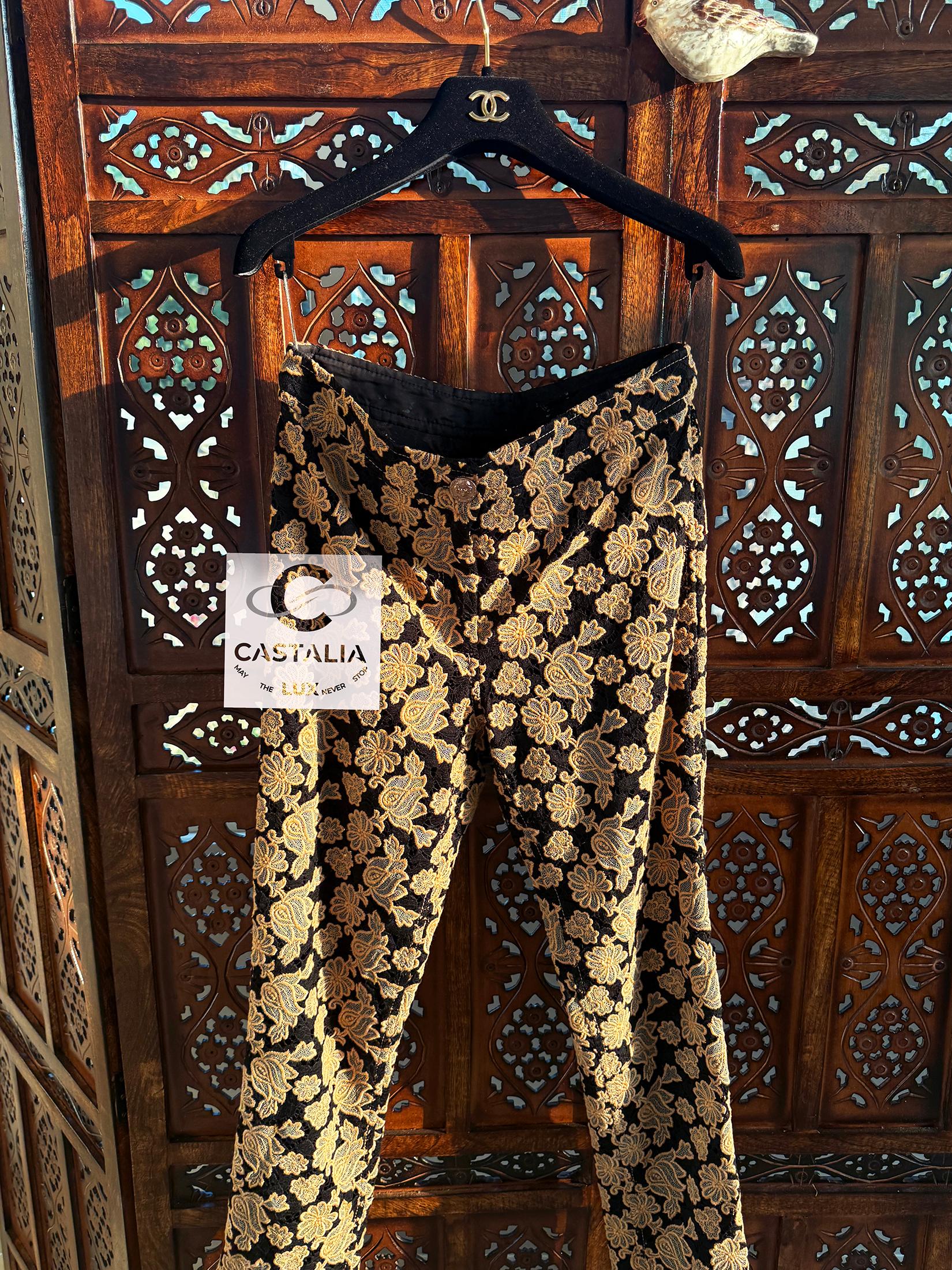 Women's or Men's Chanel 7K$ New Exquisite Embroidery and Lace Trousers