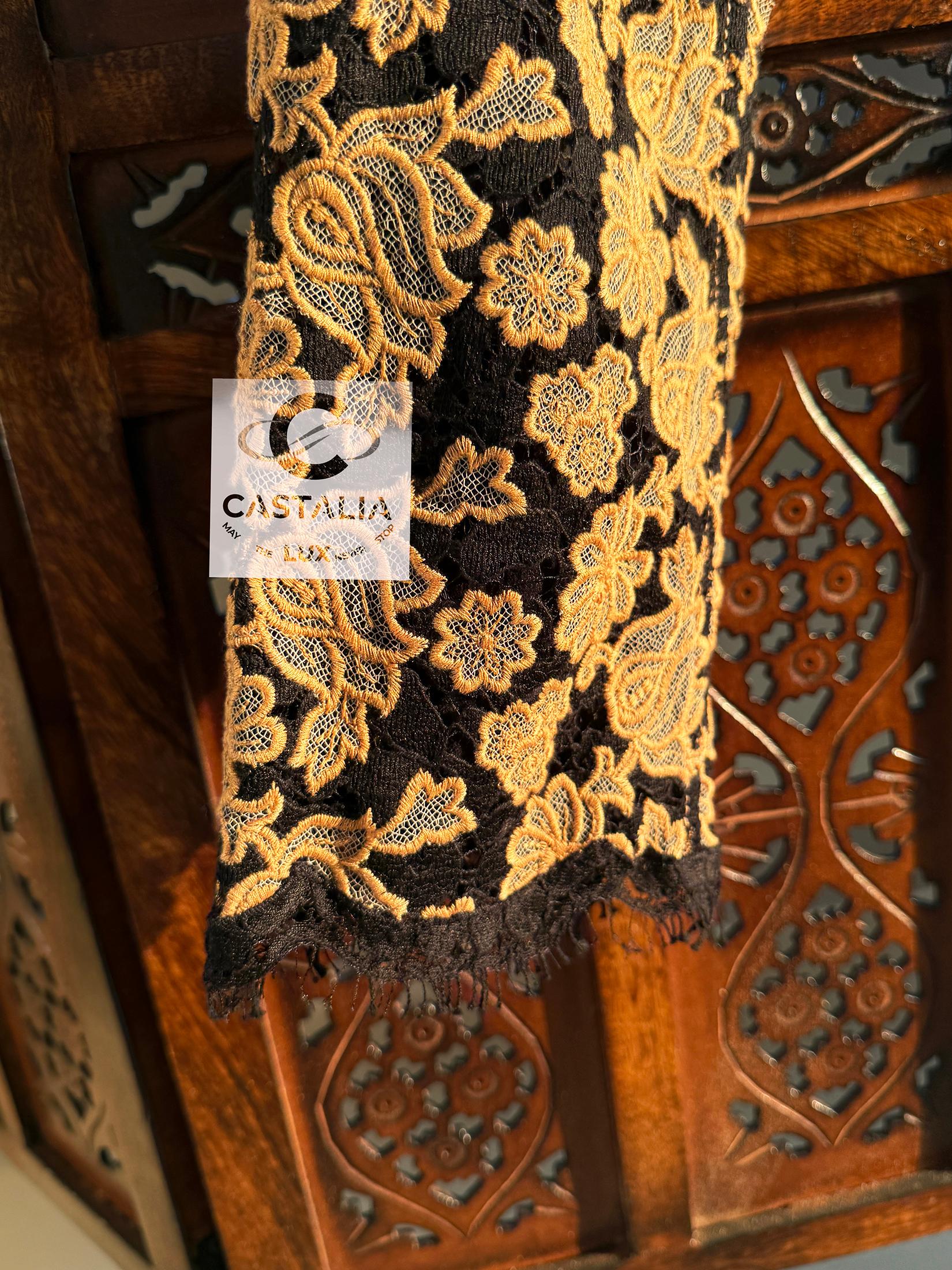 Chanel 7K$ New Exquisite Embroidery and Lace Trousers 2