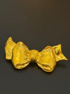 Chanel 80’s 24k gold plated bow ribbon Brooch
