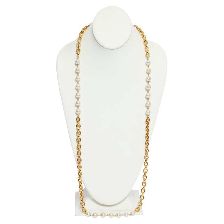 Chanel 80s Gripoix Pearl and Gold Sautoir Necklace