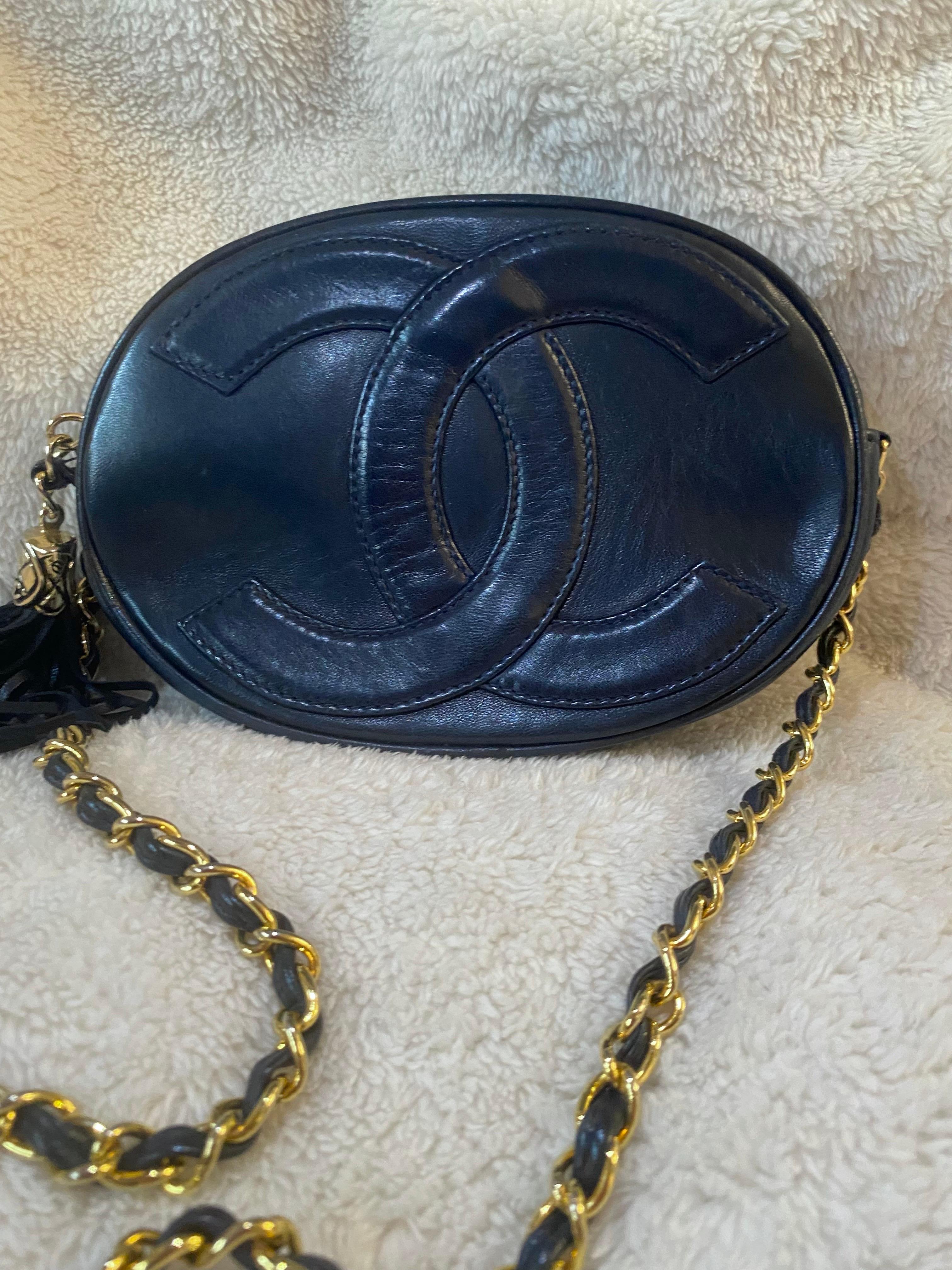 Mini borsa Chanel anni '80. In condizioni ottime in vendita a Carnate, IT