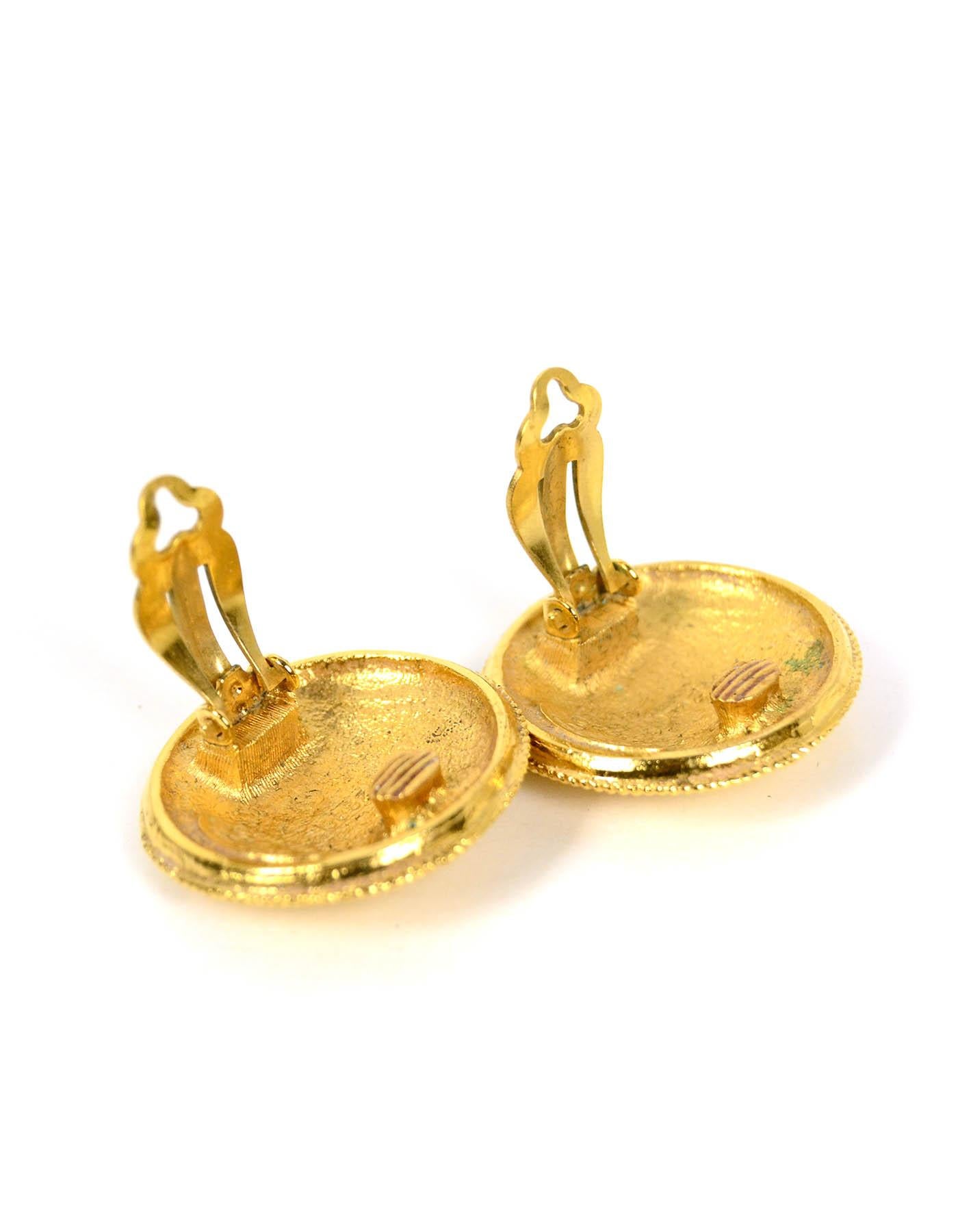 Women's Chanel '80s Vintage Goldtone Hammered Clip On Earrings