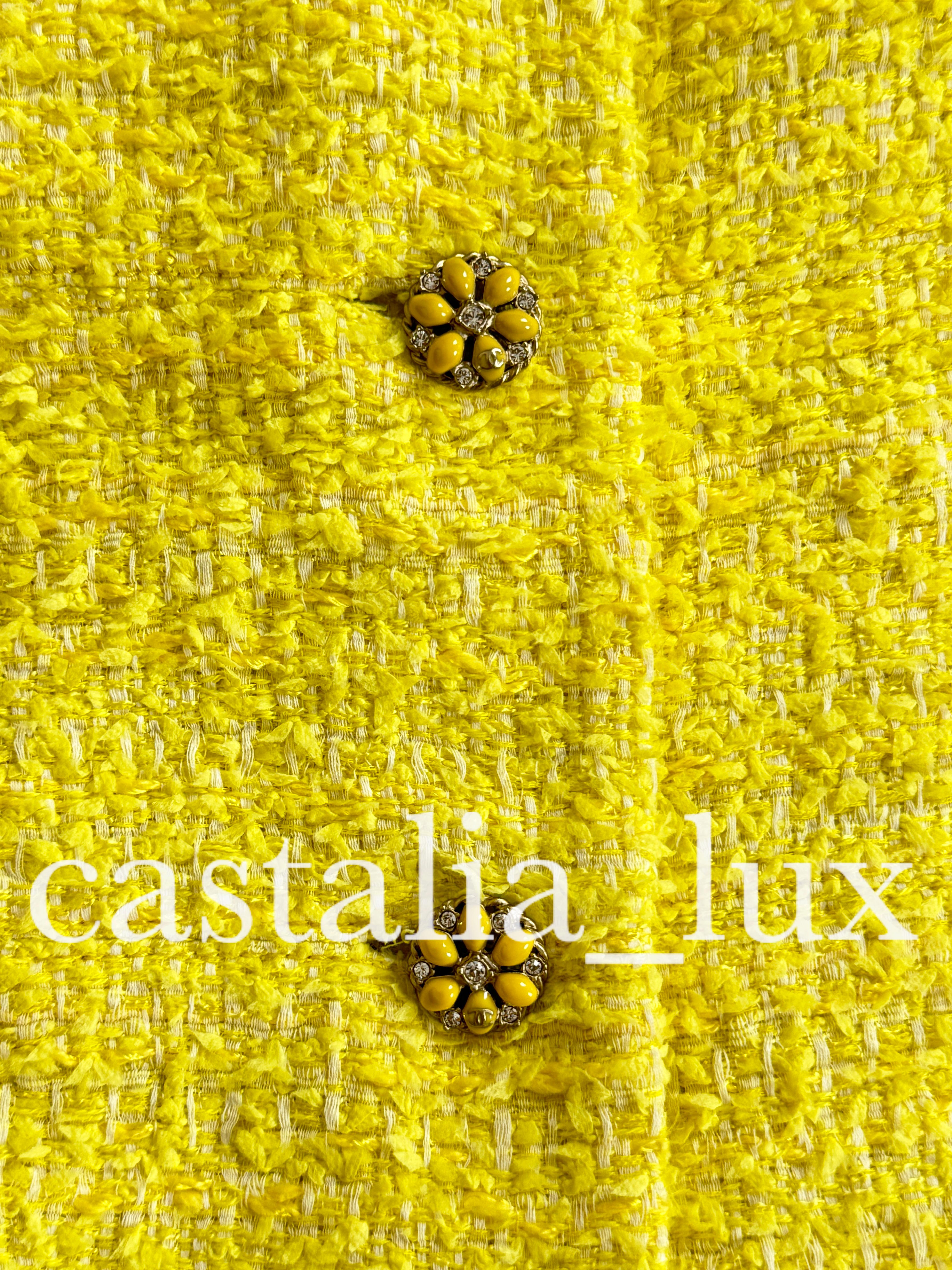 Chanel 8K CC Jewel Gripoix Buttons Tweed Dress 6