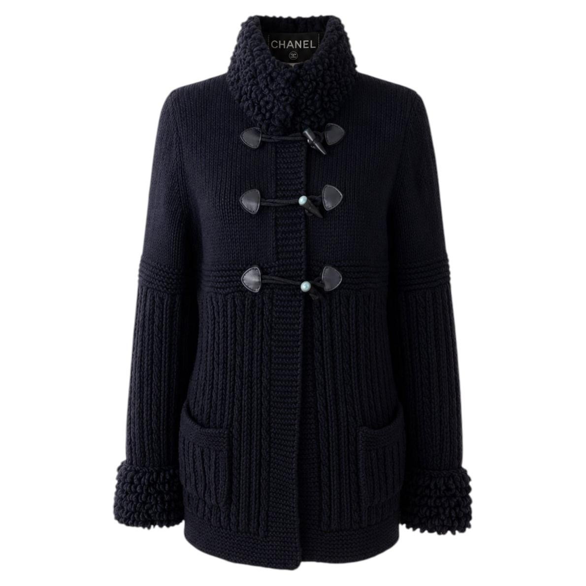 Chanel 8K$ Sammelbare neue schwarze flauschige Kaschmirjacke 40 FR im Angebot