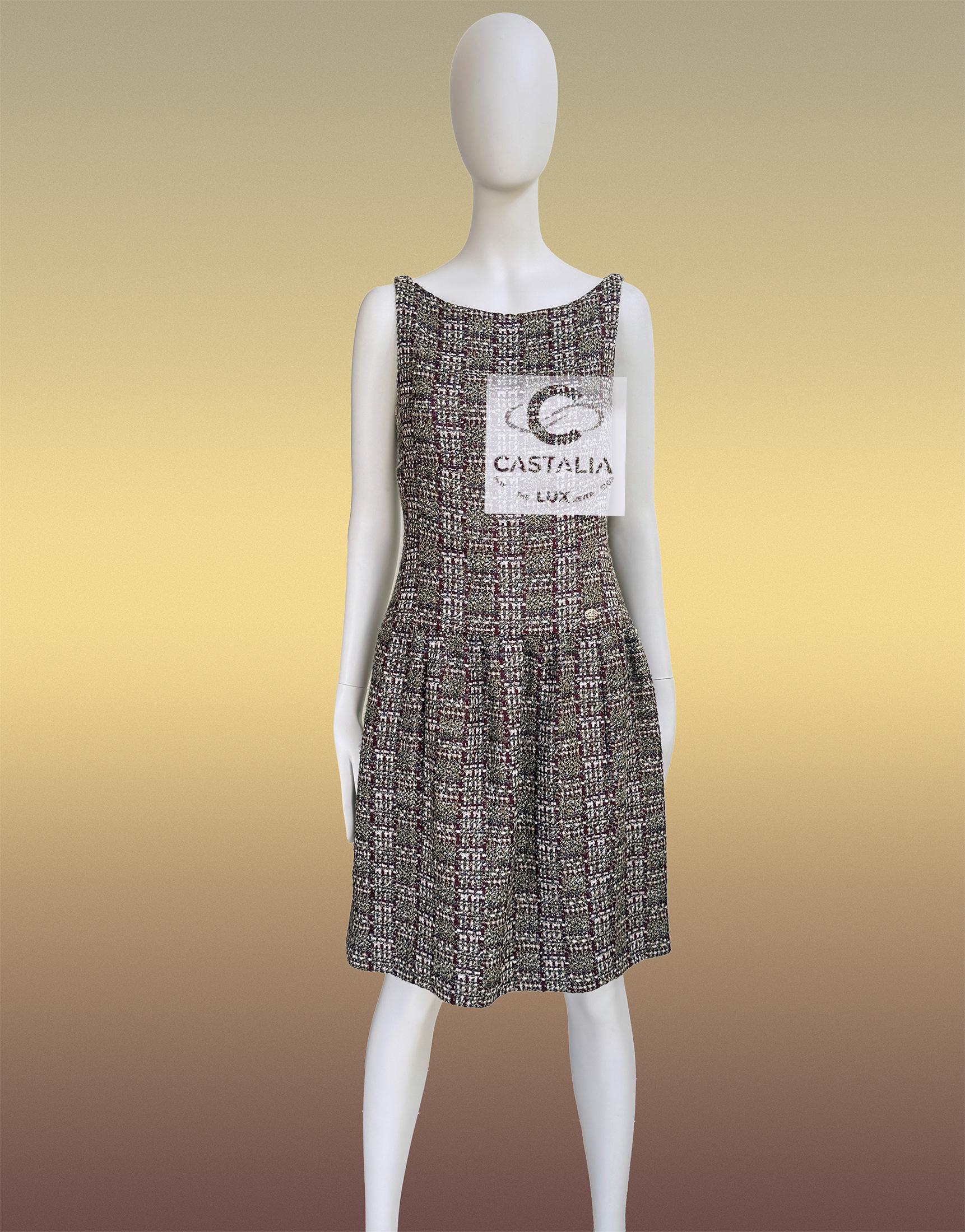 CHANEL 8K$ New Autumnal Cézanne Palette Tweed Kleid  38 FR für Damen oder Herren im Angebot