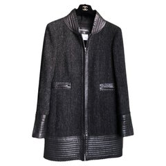 Chanel 8K$ New Black Tweed Jacket with Leather Detail