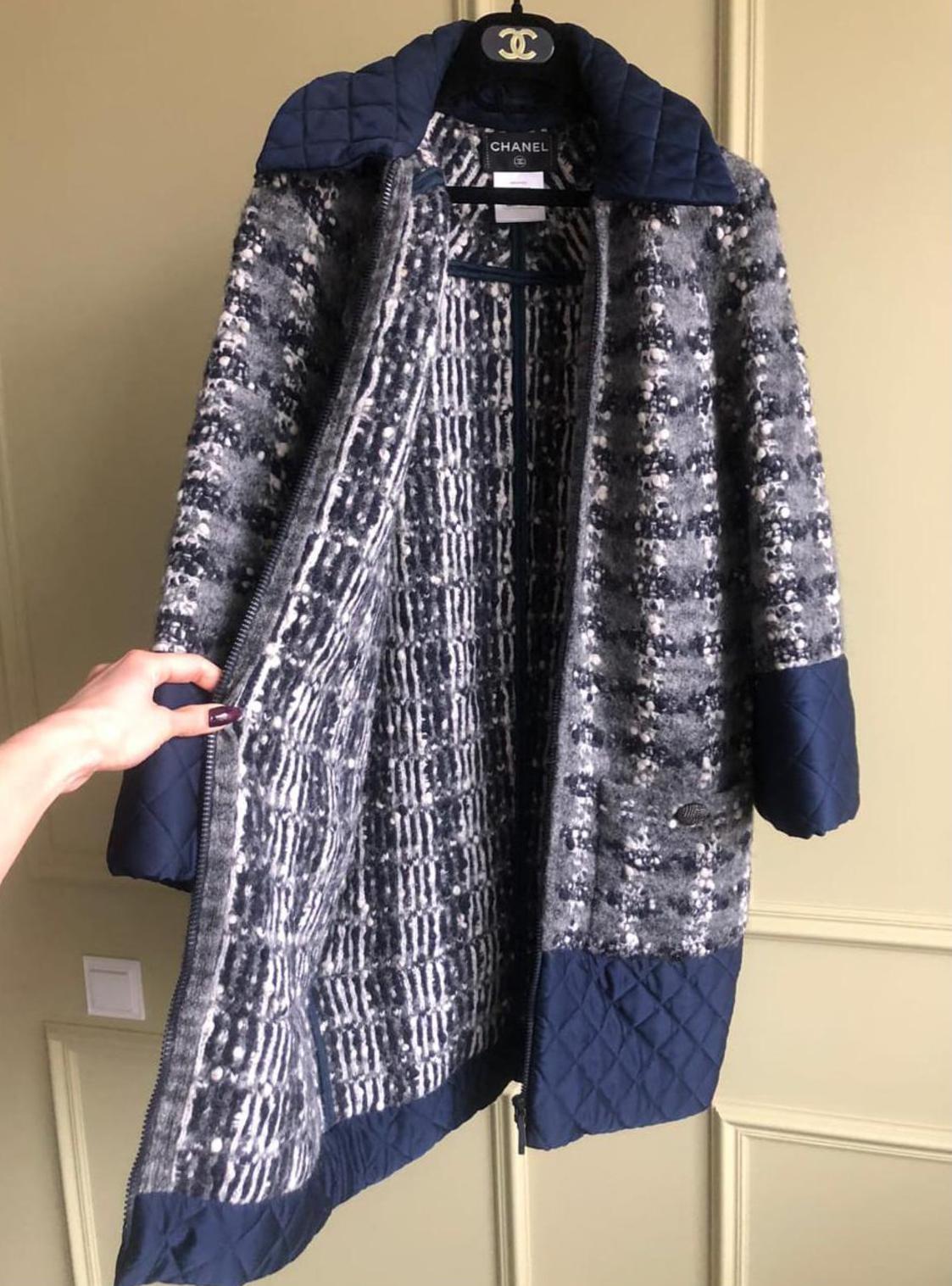 Chanel 8K$ New Boucle Tweed Coat For Sale 3