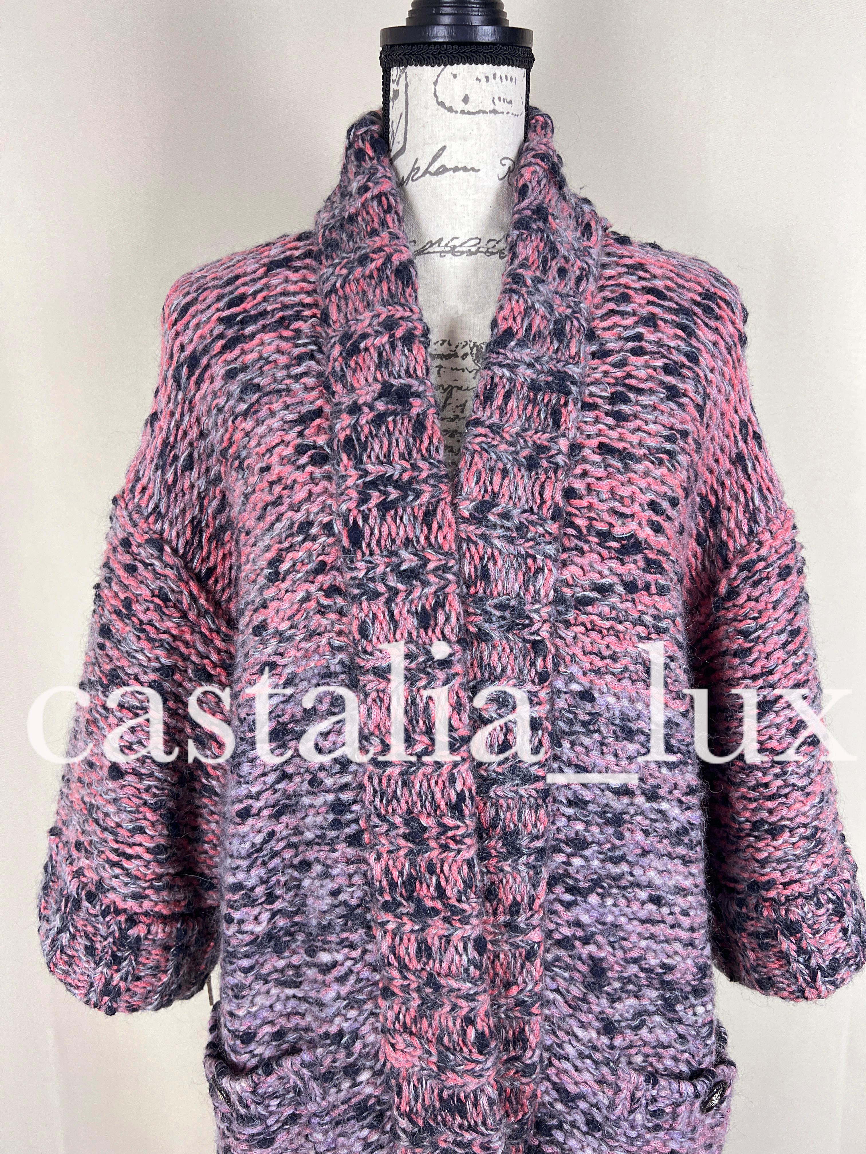 Chanel 8K New CC buttons Oversized Boucle Coat 1