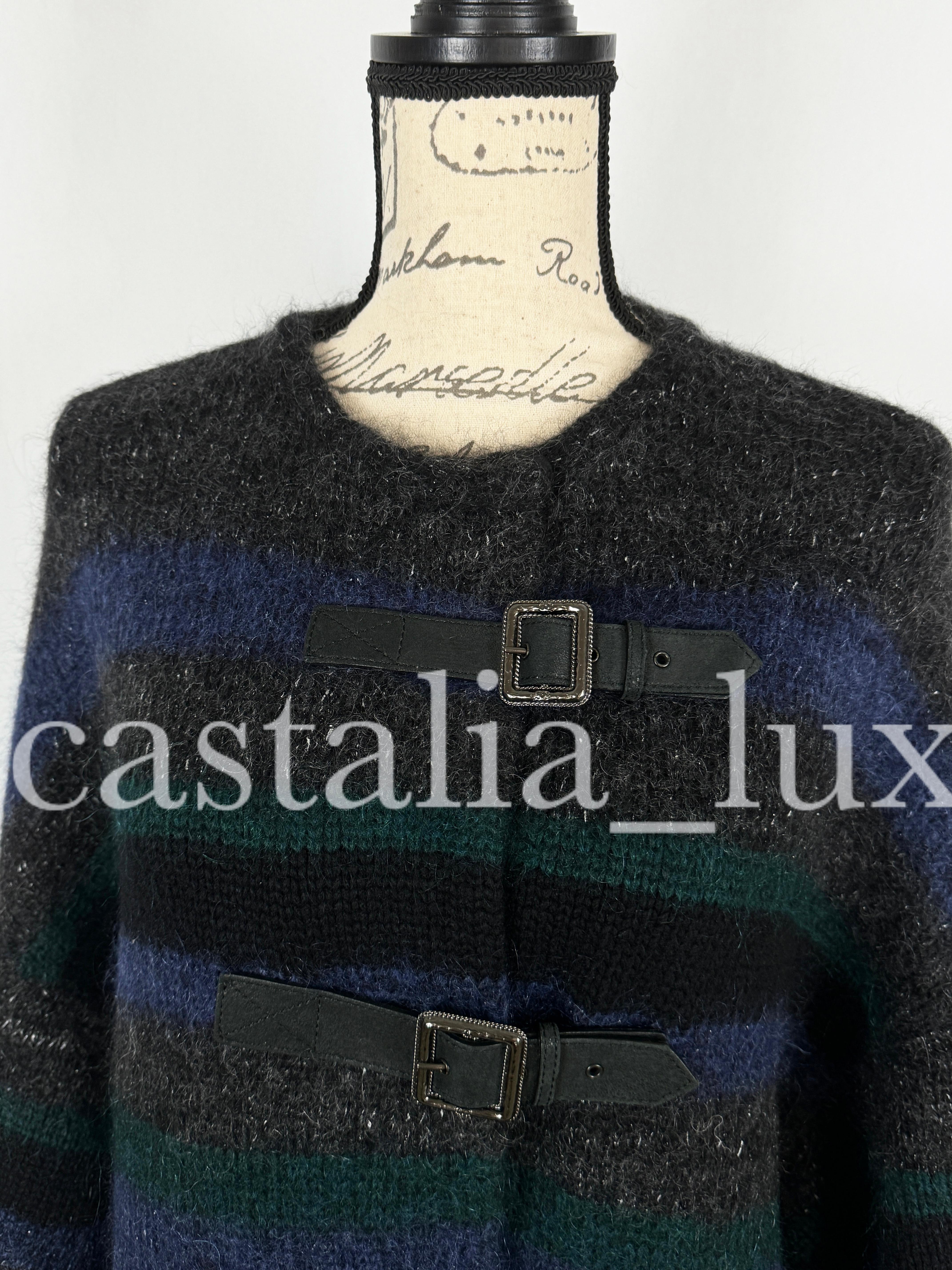 Chanel 8K$ New Paris / Edinburgh Runway Cashmere Coat For Sale 2