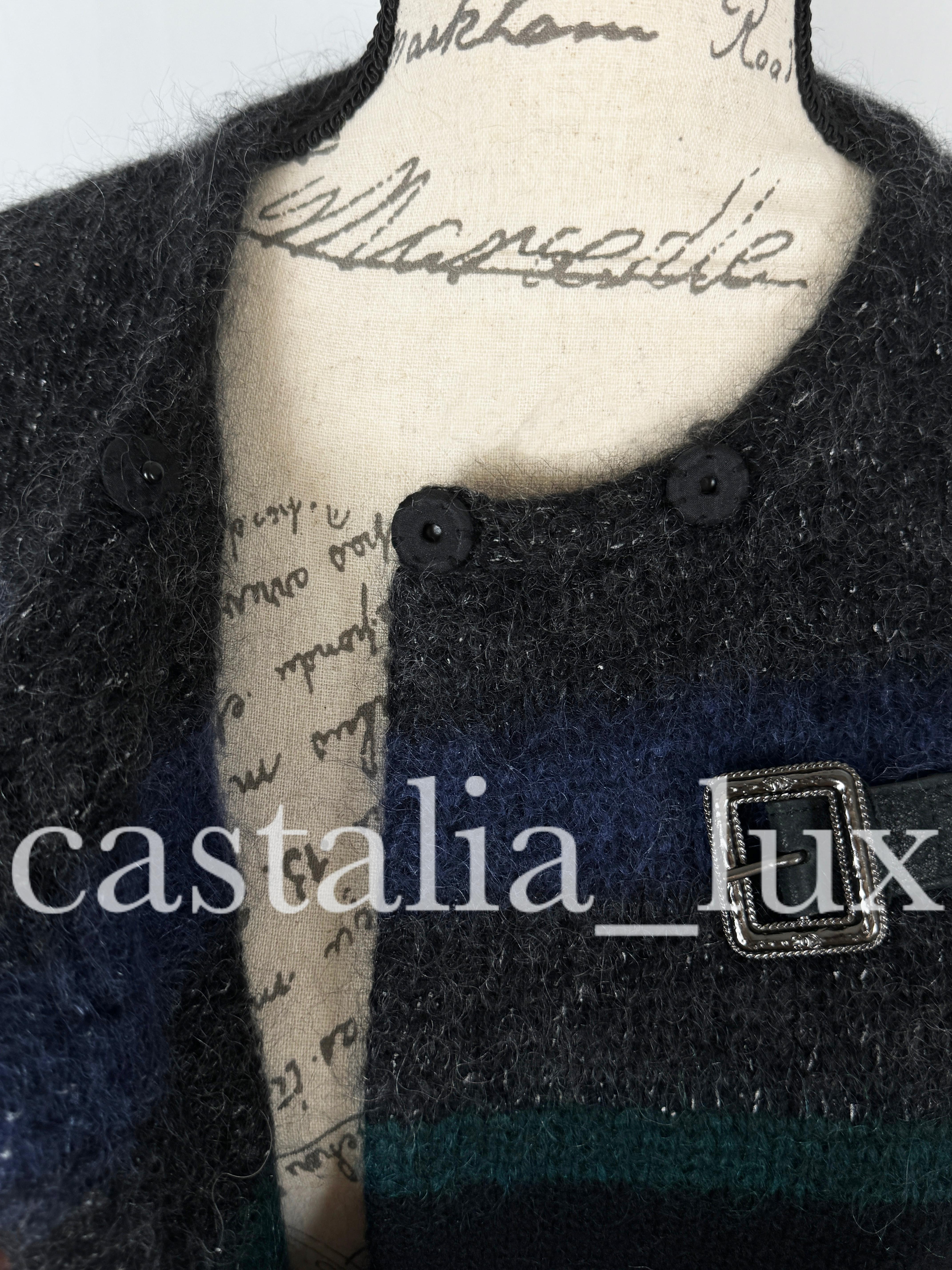 Chanel 8K$ New Paris / Edinburgh Runway Cashmere Coat For Sale 5