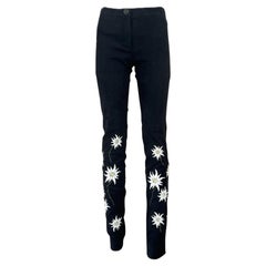 CHANEL 8K$: nuevos leggings de ante de la campaña publicitaria «Nueva París / Salzburgo»
