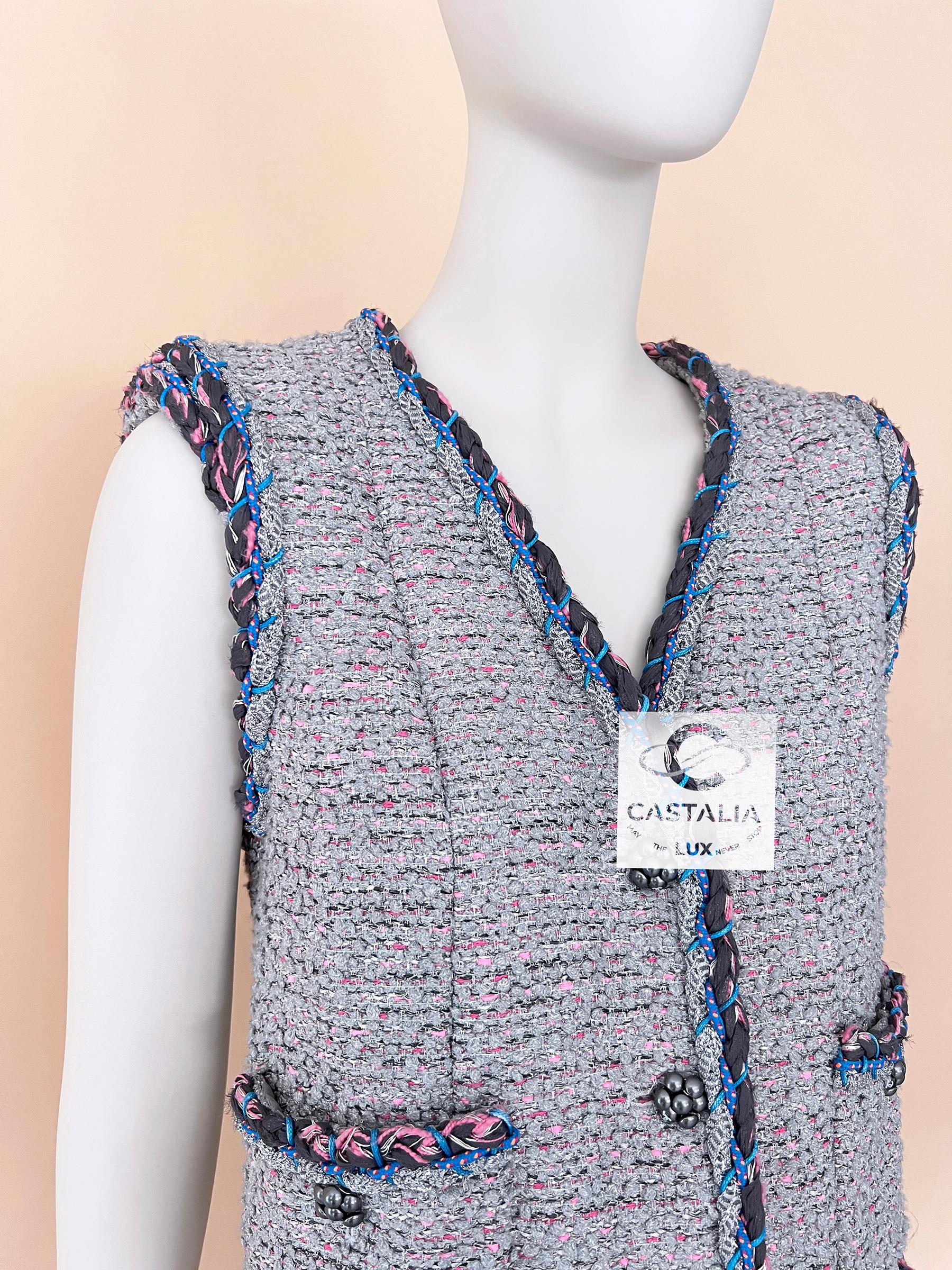 Chanel 8K$ Nuovo abito in tweed da passerella 40 FR in vendita 5