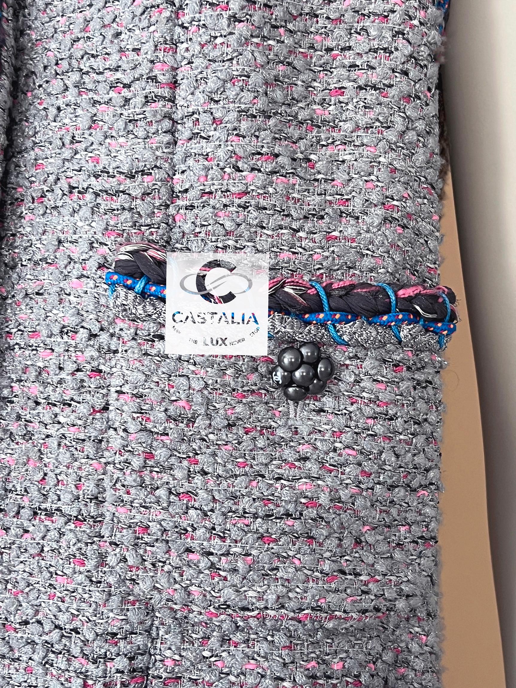 Chanel 8K$ Nuovo abito in tweed da passerella 40 FR in vendita 7