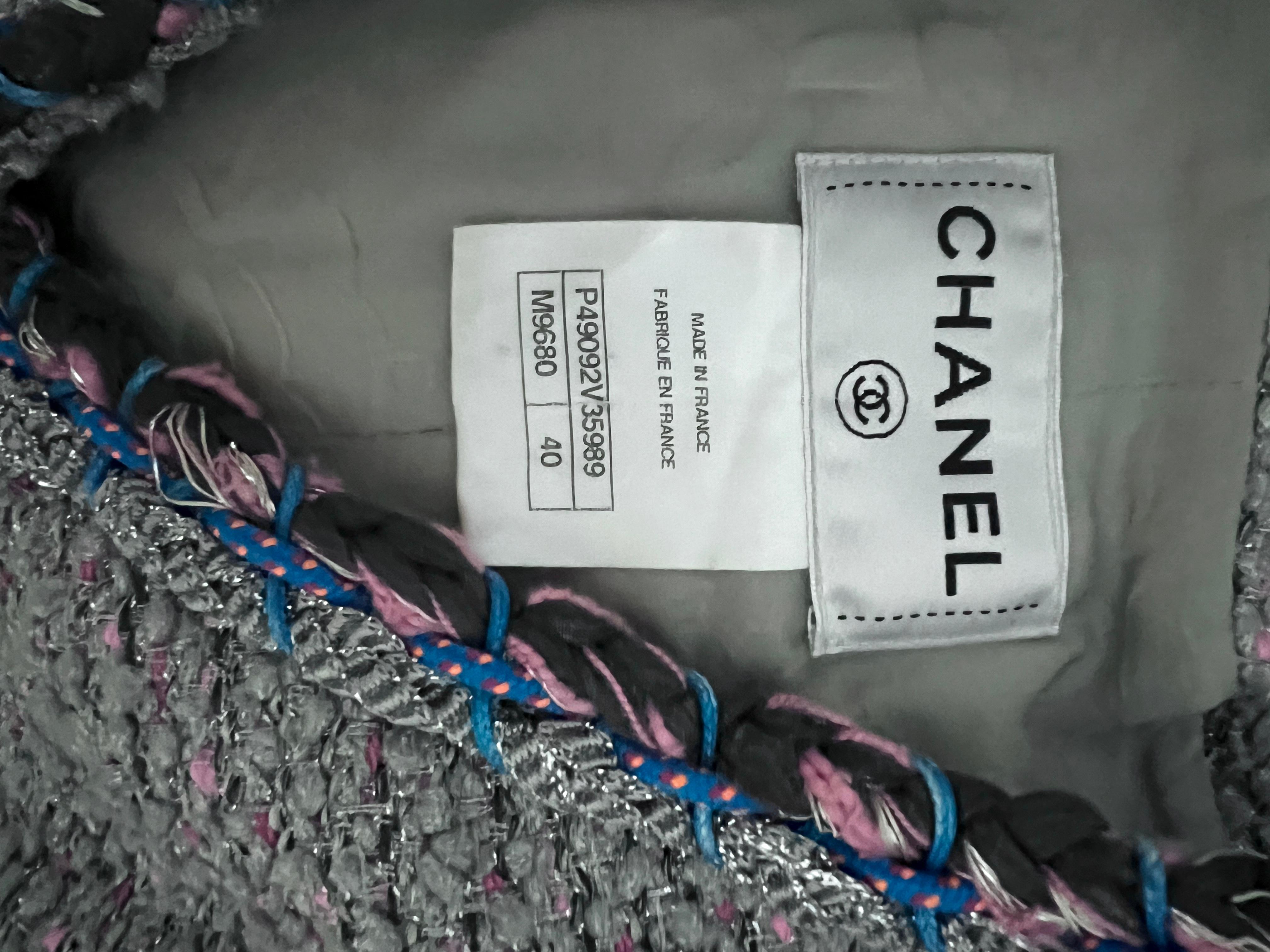 Chanel 8K$ Nuovo abito in tweed da passerella 40 FR in vendita 9