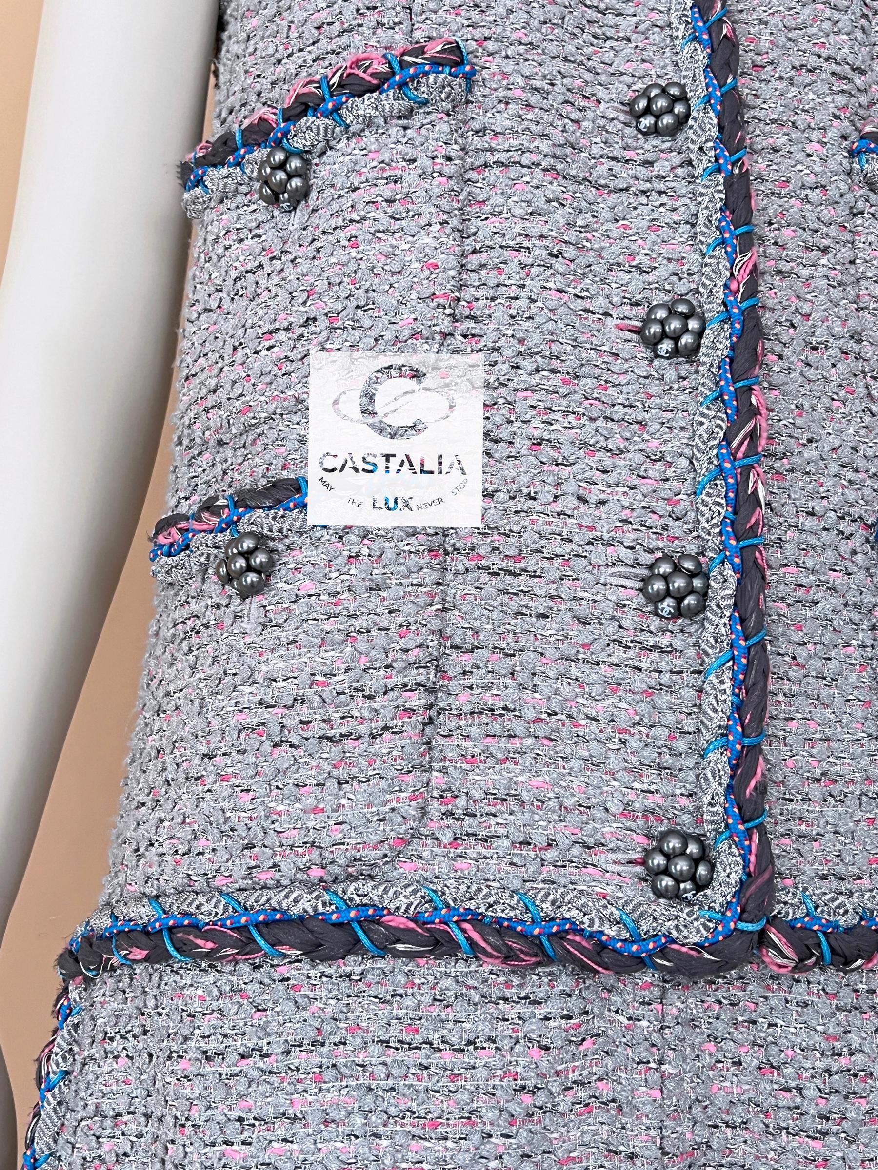 Chanel 8K$ Nuovo abito in tweed da passerella 40 FR in vendita 2