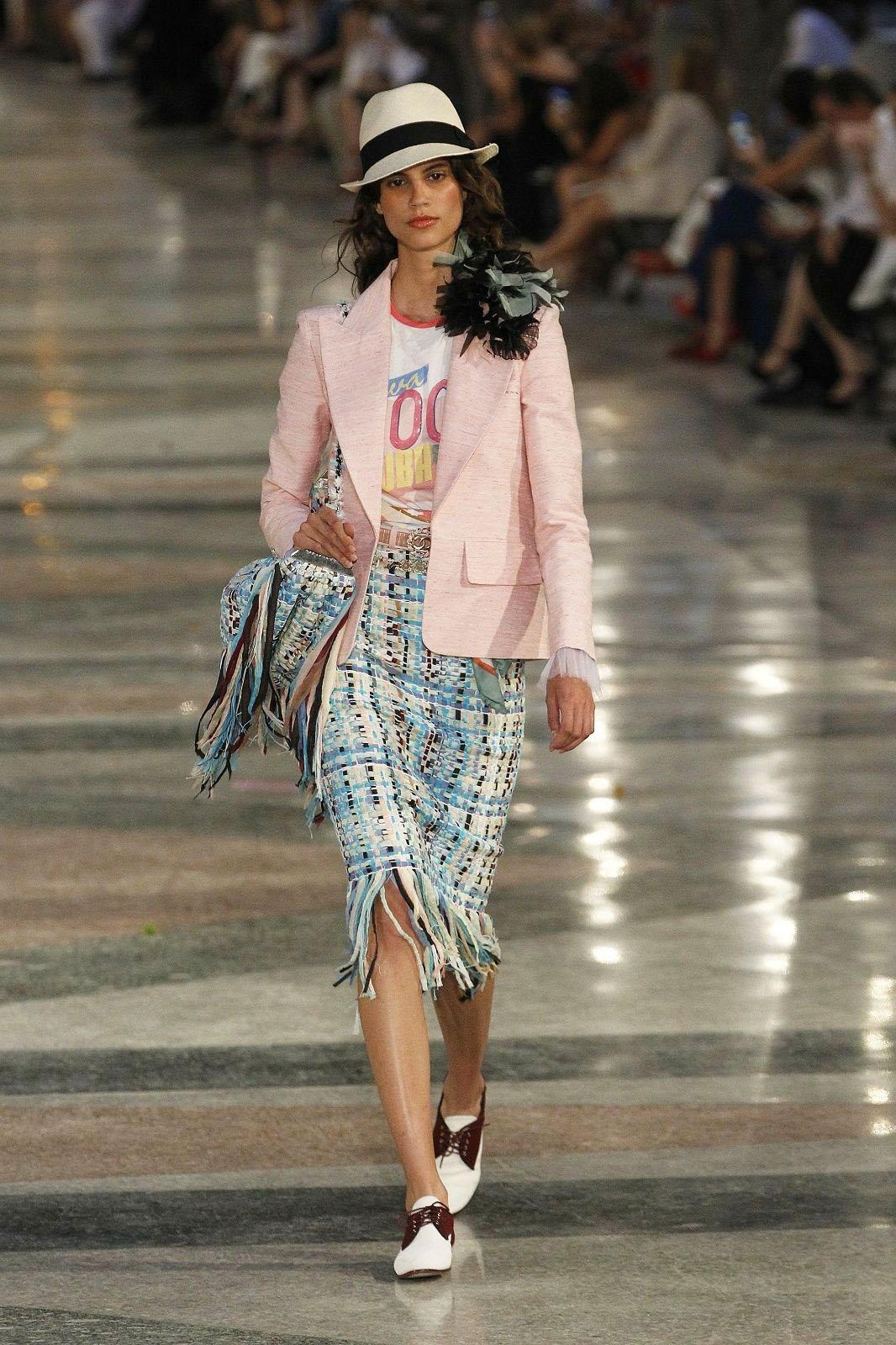Gray Chanel 8K$ New Iconic Paris / Cuba Ribbon Tweed Skirt