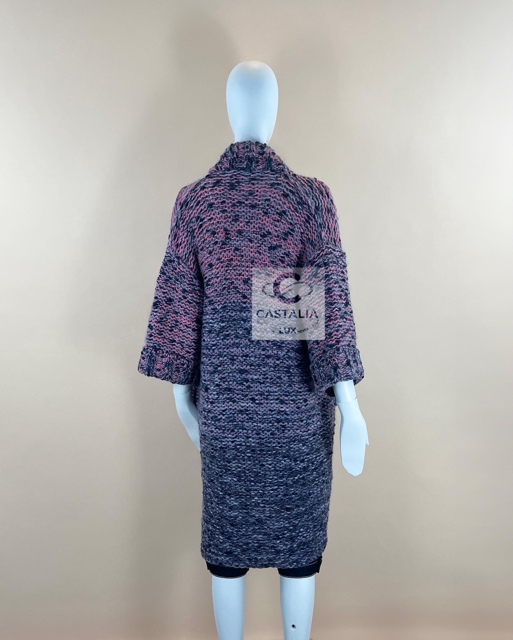 CHANEL 8K$ Paris / Edinburgh Entspannter Boucle-Mantel 34 FR im Angebot 11