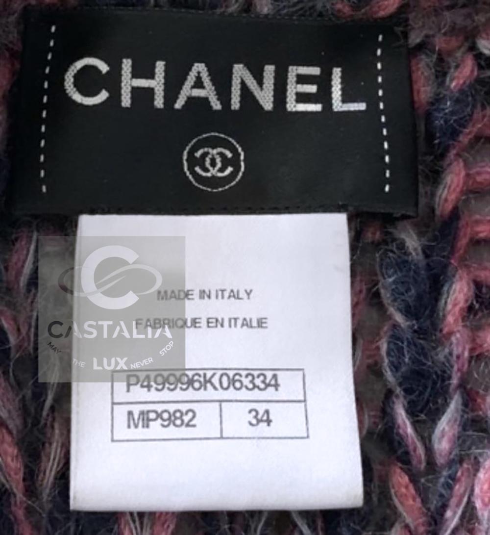 CHANEL 8K$ Paris / Edinburgh Entspannter Boucle-Mantel 34 FR im Angebot 12