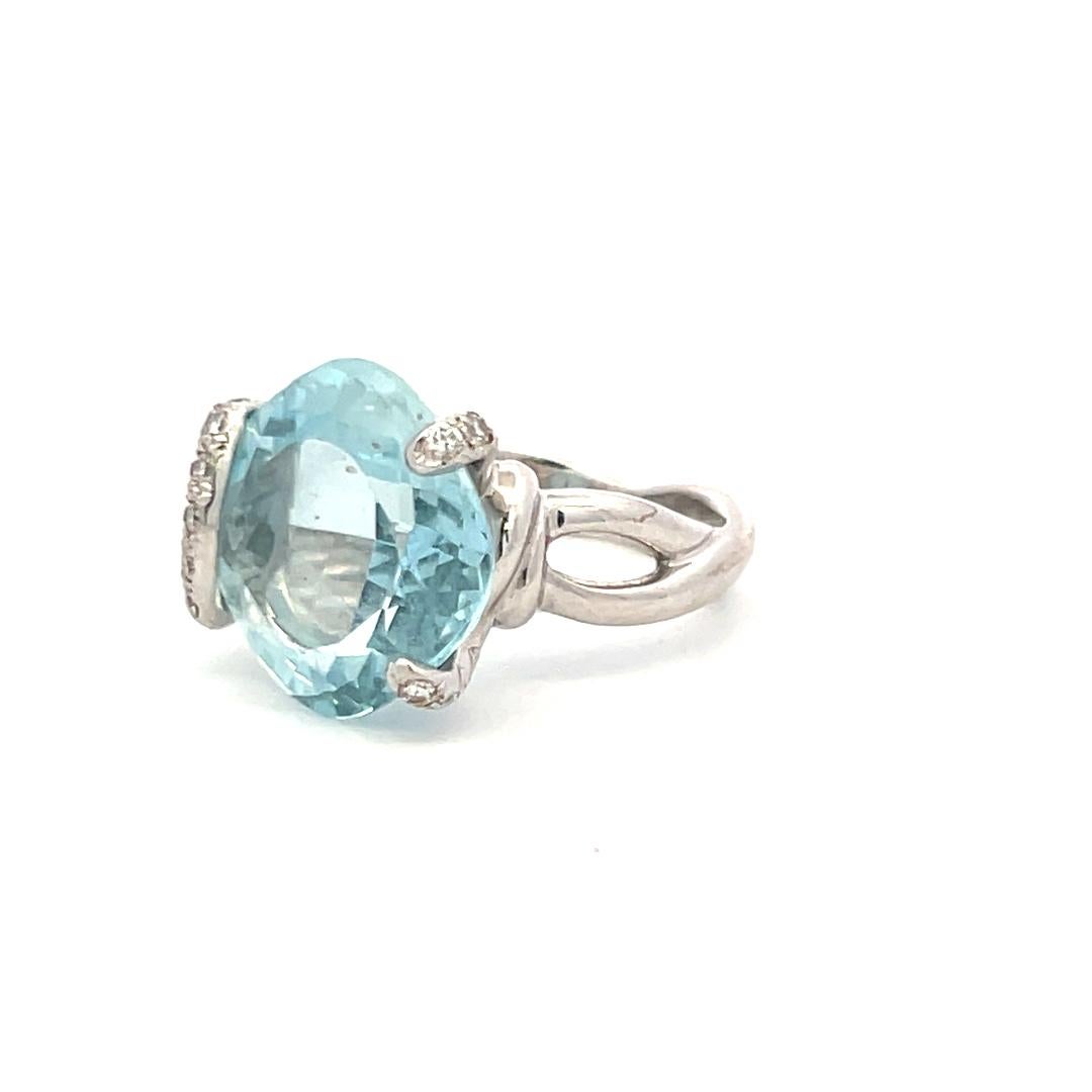 Chanel 9.00 Carat Aquamarine 0.12 Carat Round Diamond 18K WG Cocktail Ring For Sale 1