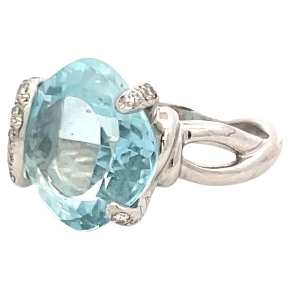 Chanel 9.00 Carat Aquamarine 0.12 Carat Round Diamond 18K WG Cocktail Ring For Sale