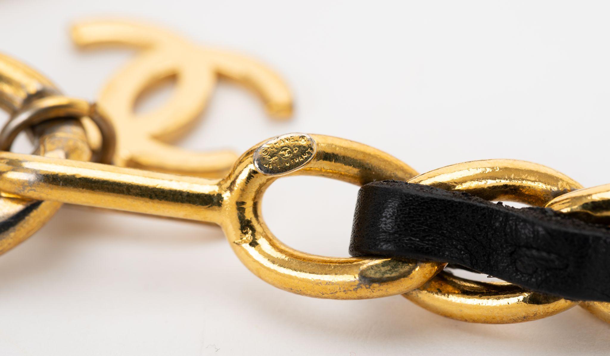 Women's CHanel 90s Gold Belt with Black Leather