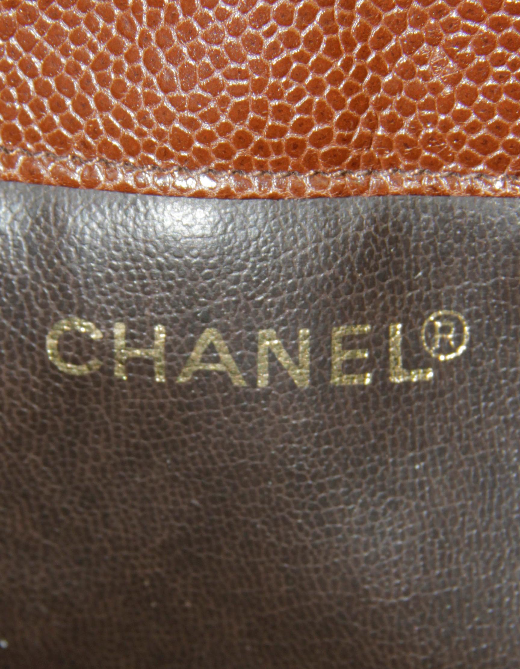 Chanel '90s Vintage Brown/ Gold Logo Caviar Leather Bucket Bag 2