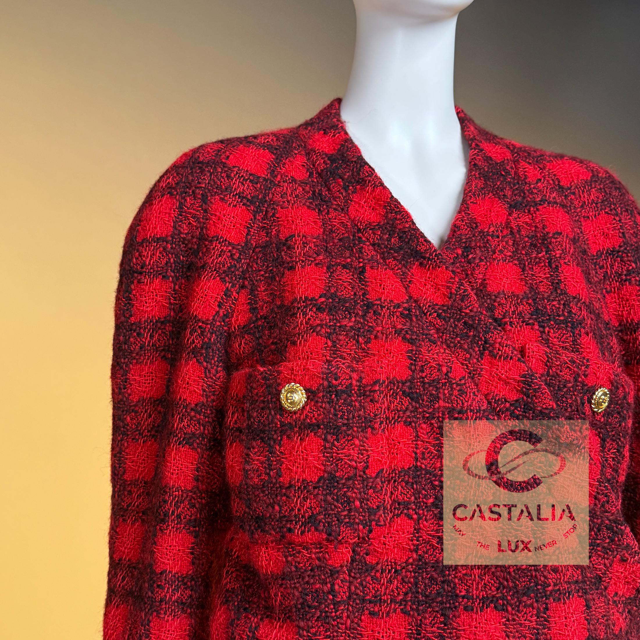 Chanel 90s Vintage Relic Red Tweed Jacket con cintura in vendita 1