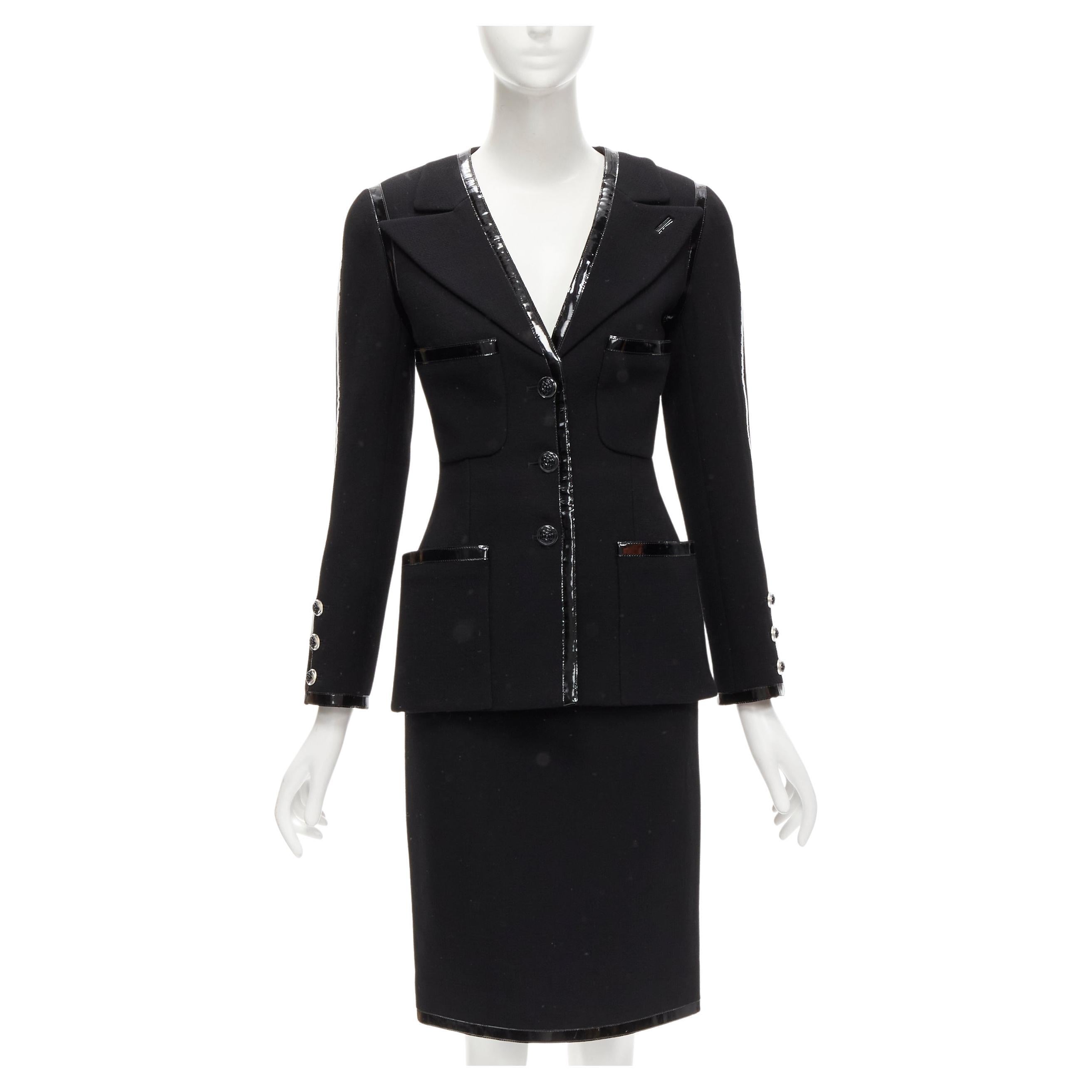 CHANEL 92P Vintage black patent trim Camellia 4-pocket jacket skirt FR34 XS